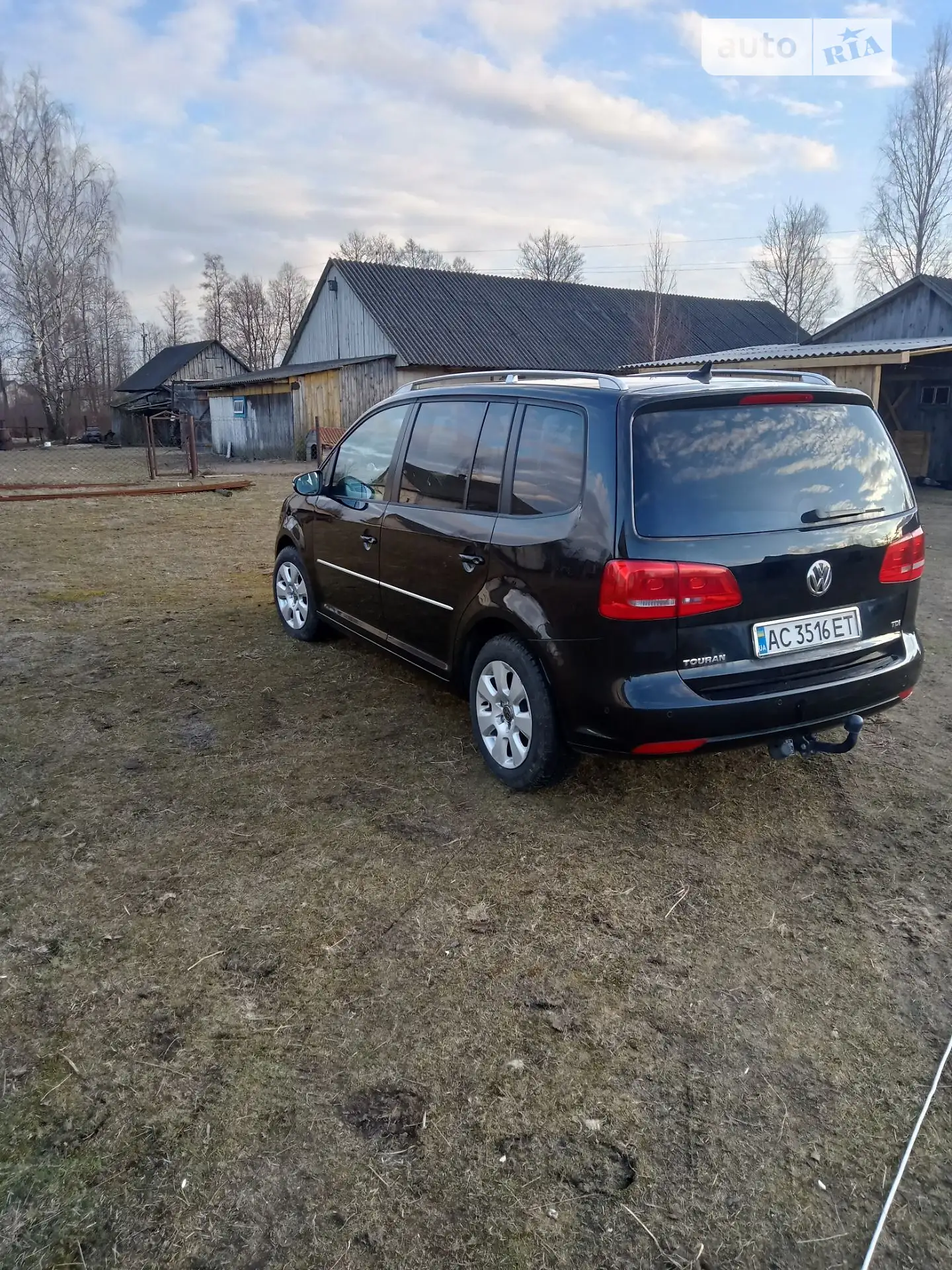 Volkswagen Touran, 2011