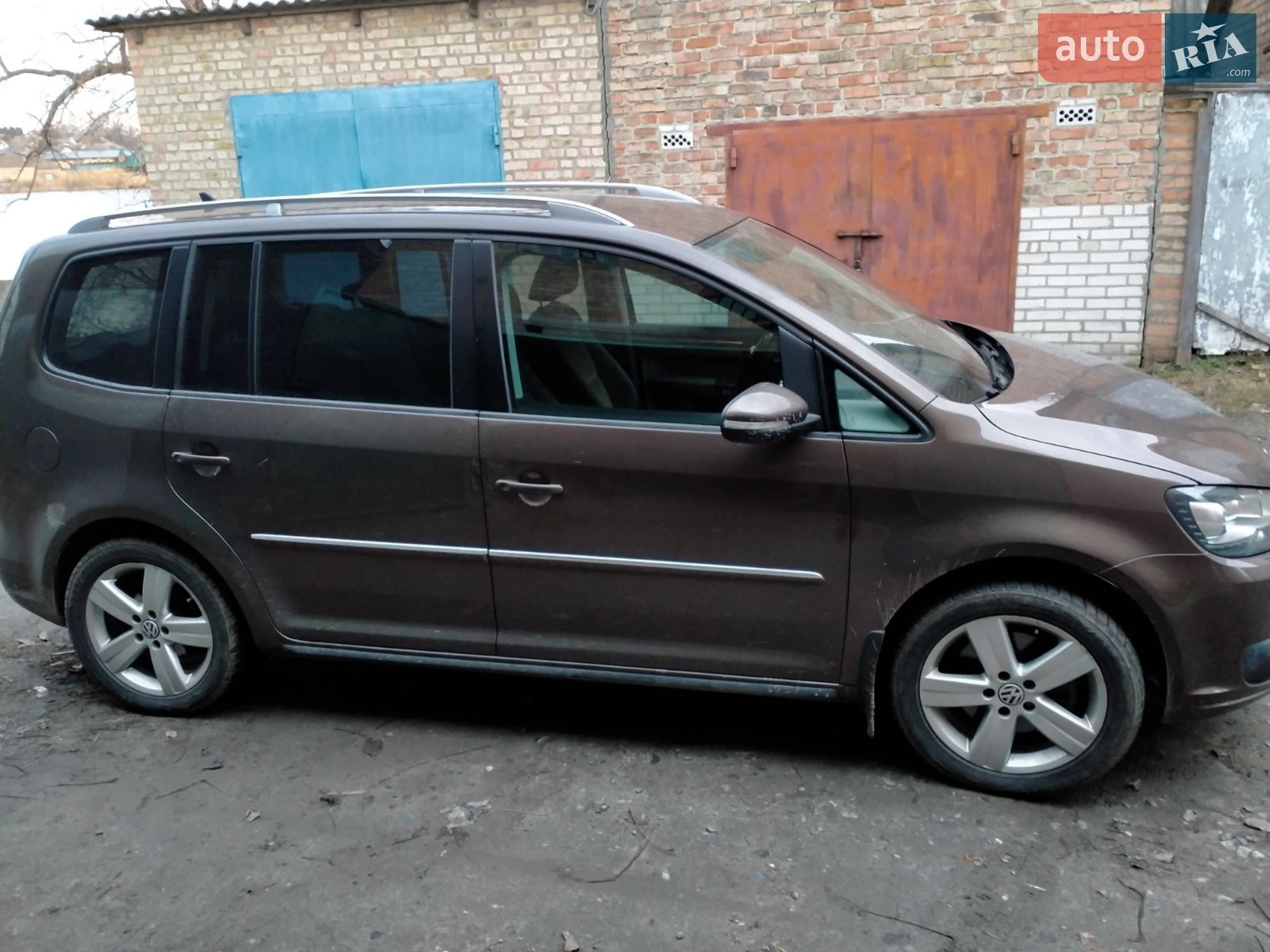 Volkswagen Touran, 2011
