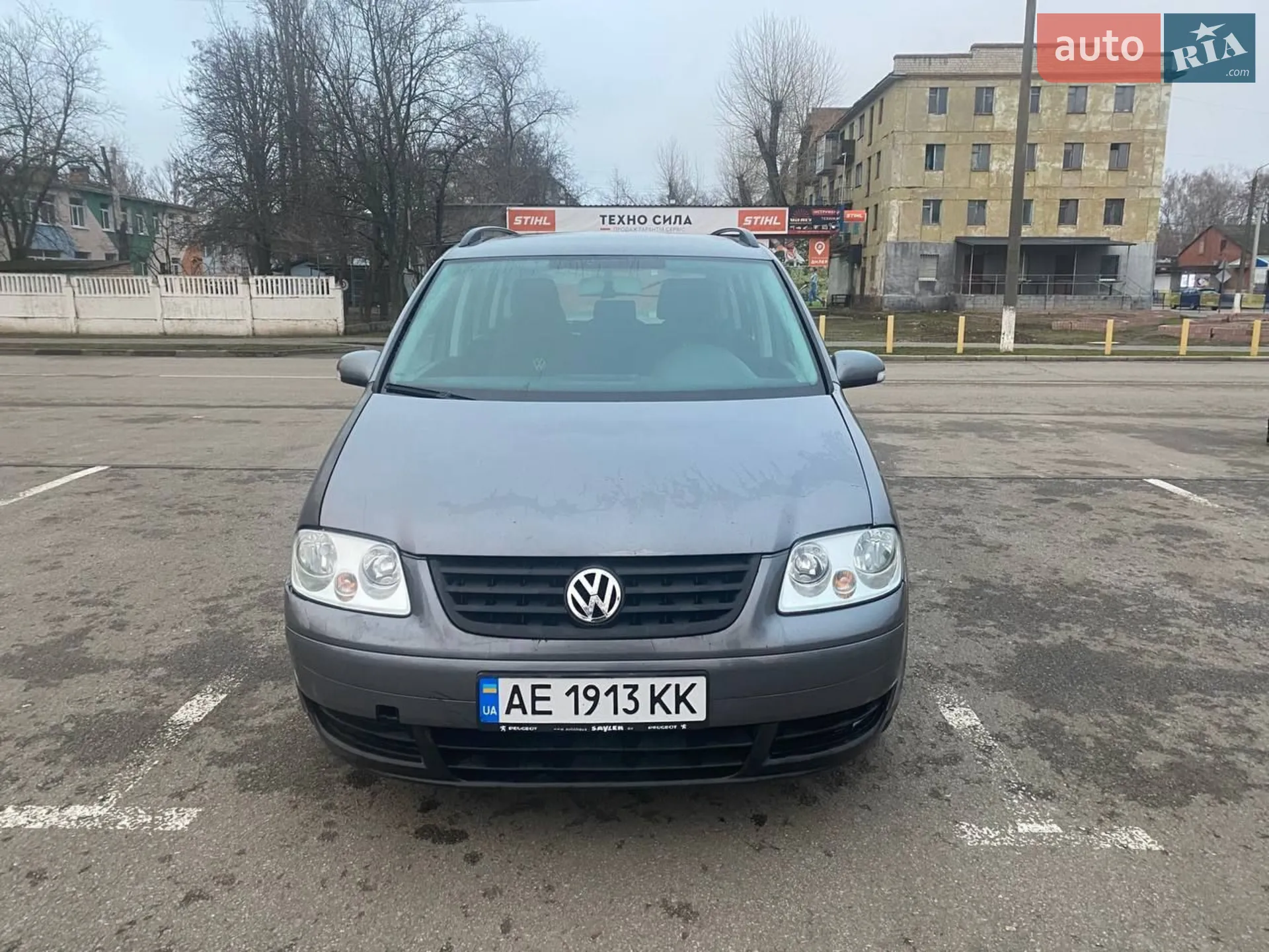 Volkswagen Touran, 2005