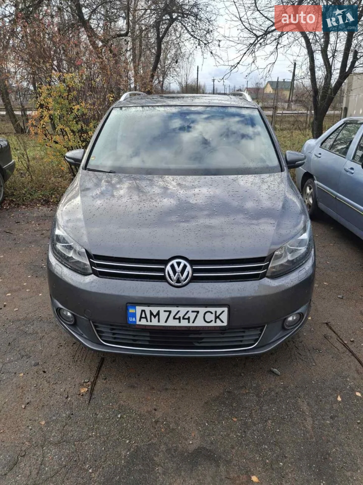 Volkswagen Touran, 2011