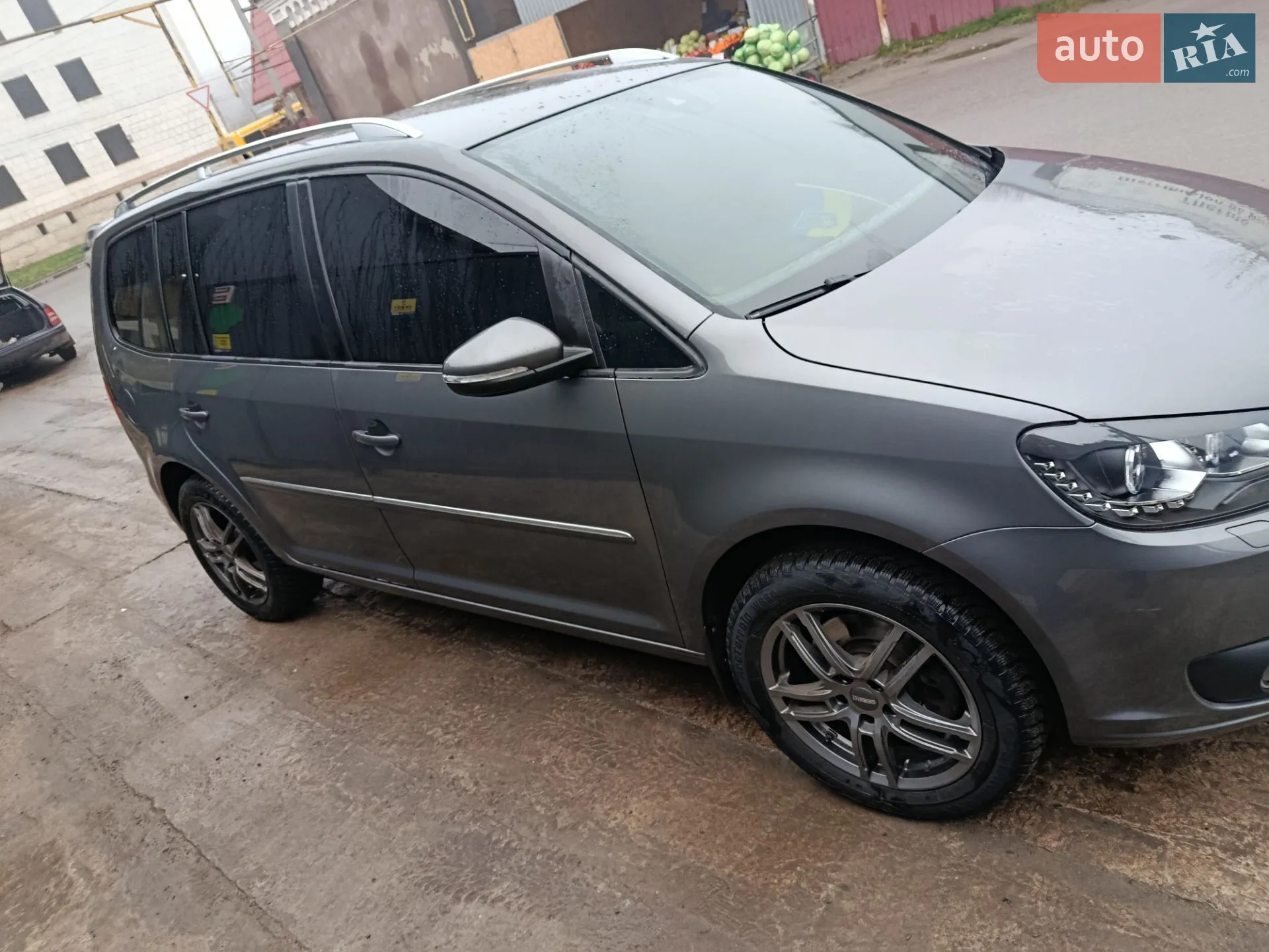 Volkswagen Touran, 2014