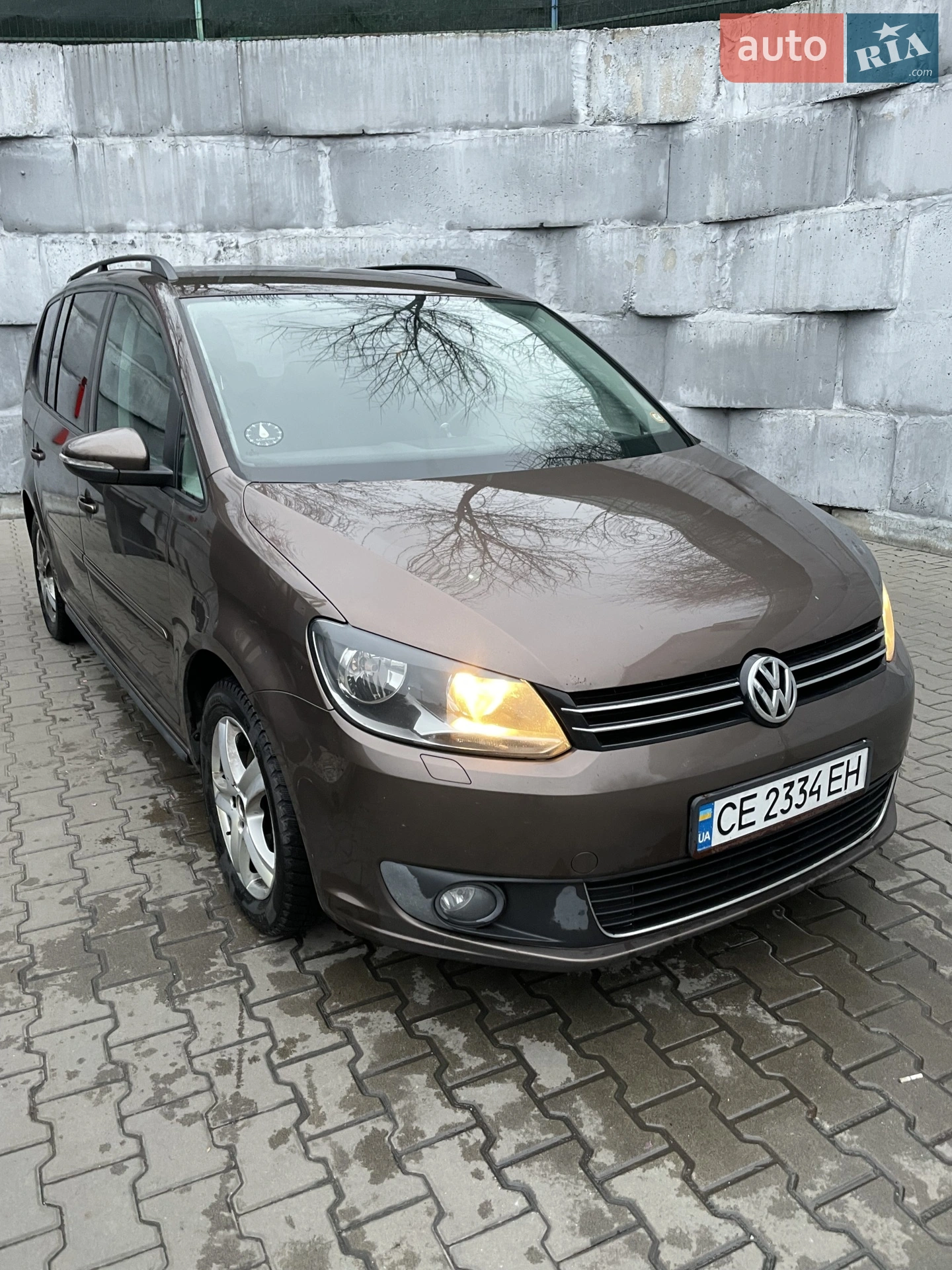 Volkswagen Touran, 2012