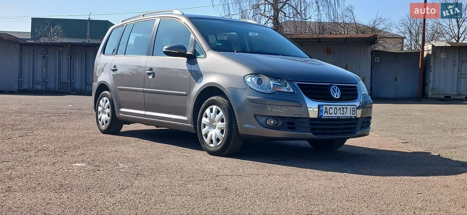 Volkswagen Touran, 2009