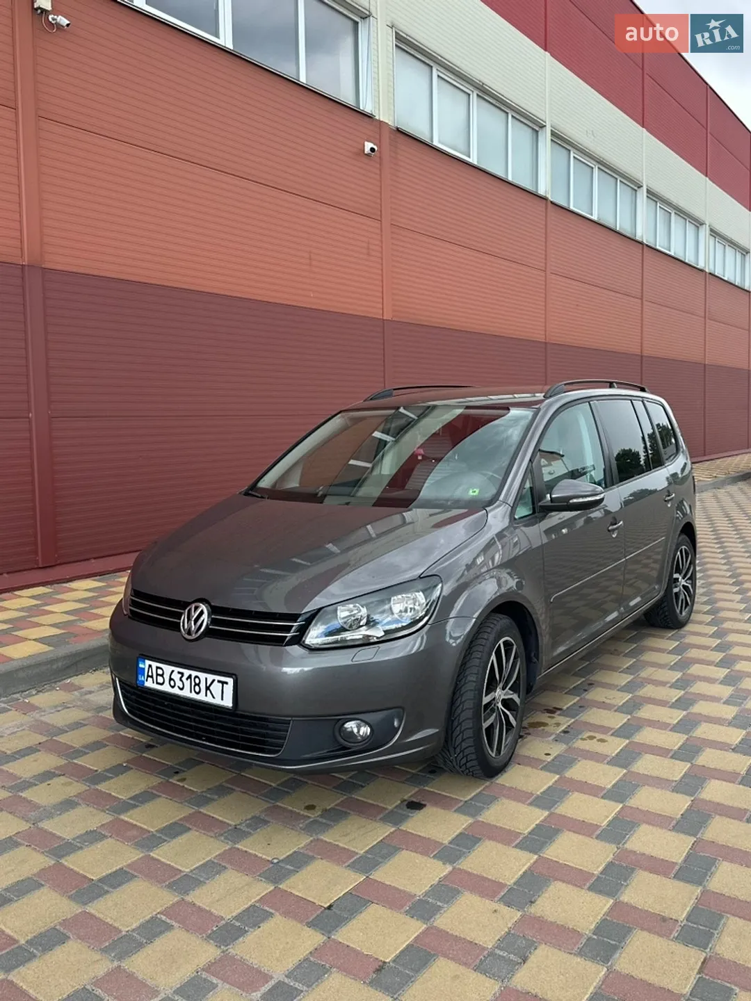 Volkswagen Touran, 2013