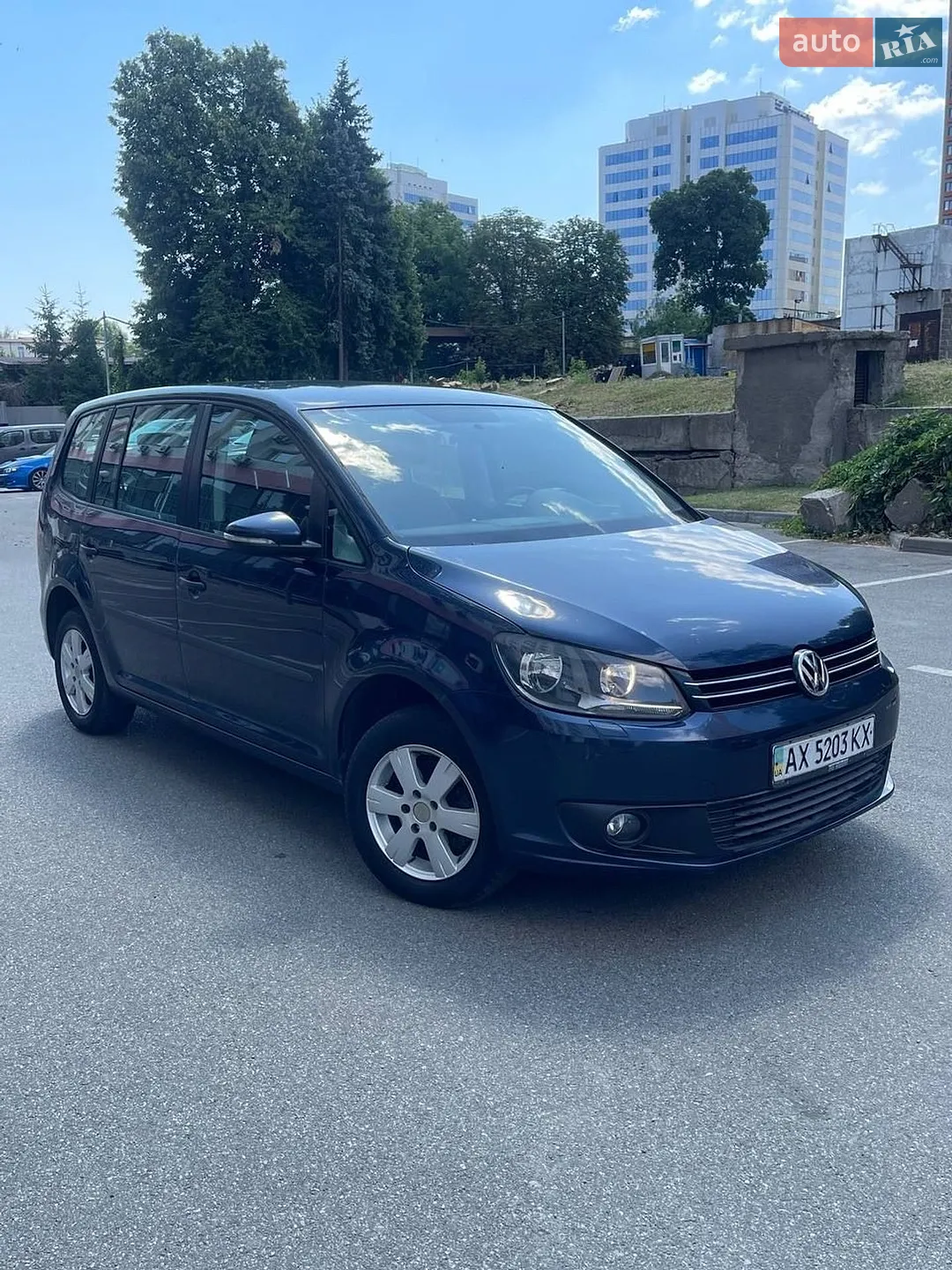 Volkswagen Touran, 2010