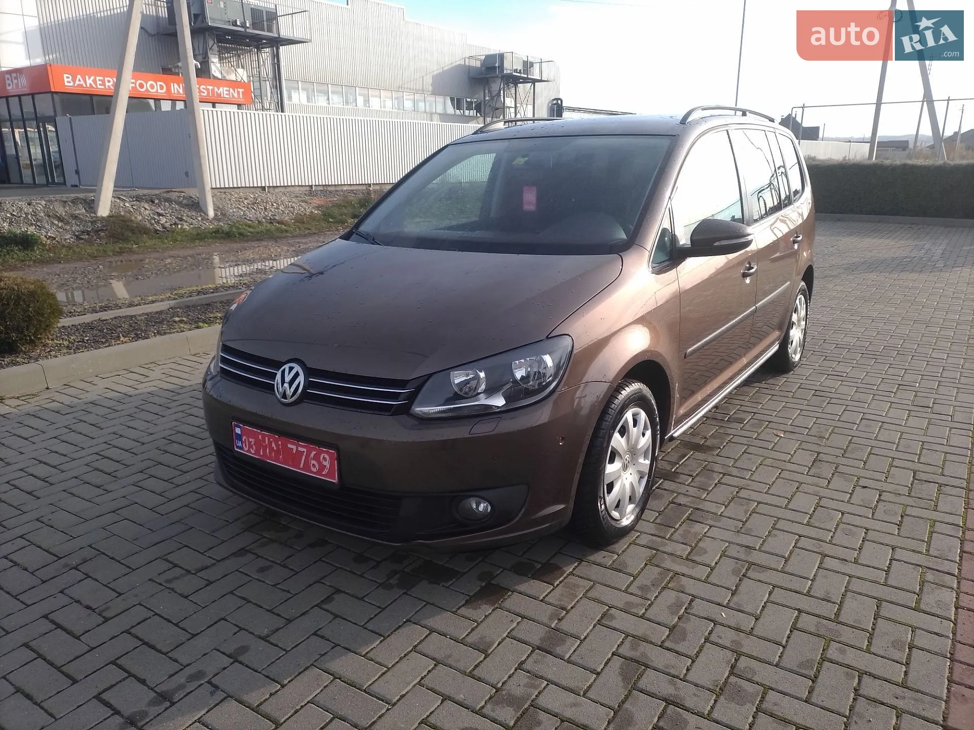 Volkswagen Touran, 2011
