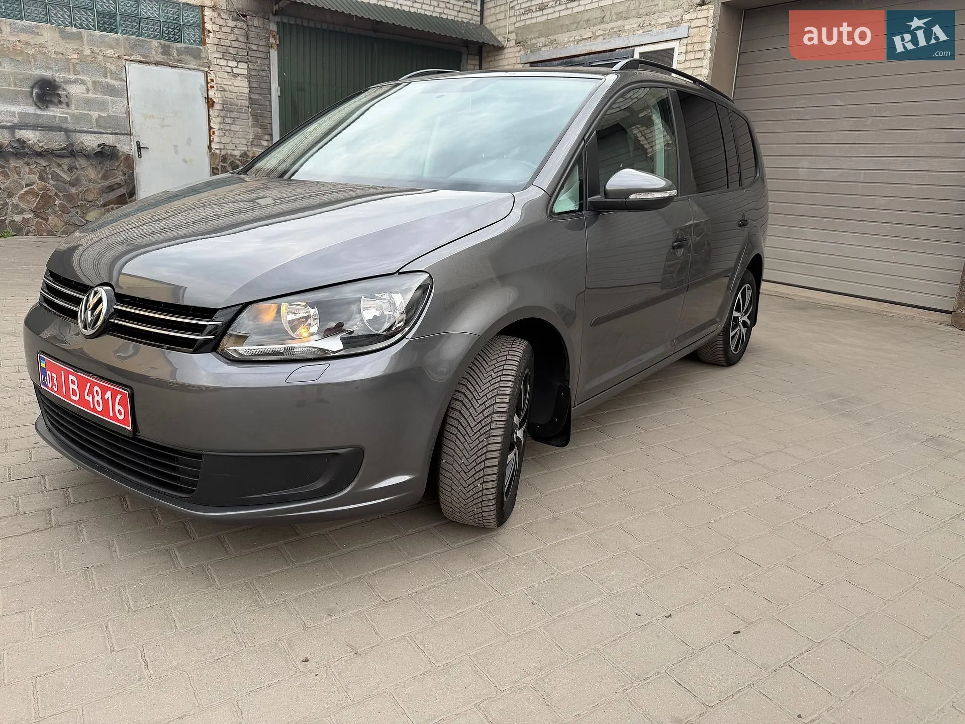 Volkswagen Touran, 2013