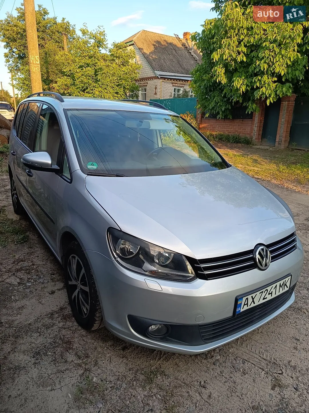 Volkswagen Touran, 2013