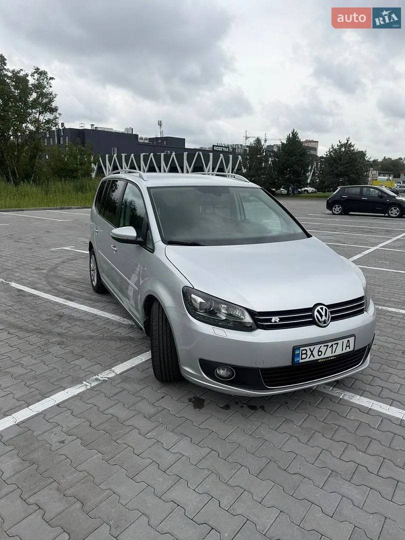Volkswagen Touran, 2010
