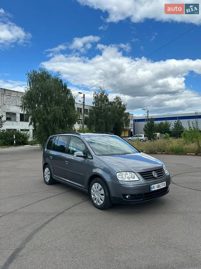 Volkswagen Touran, 2004