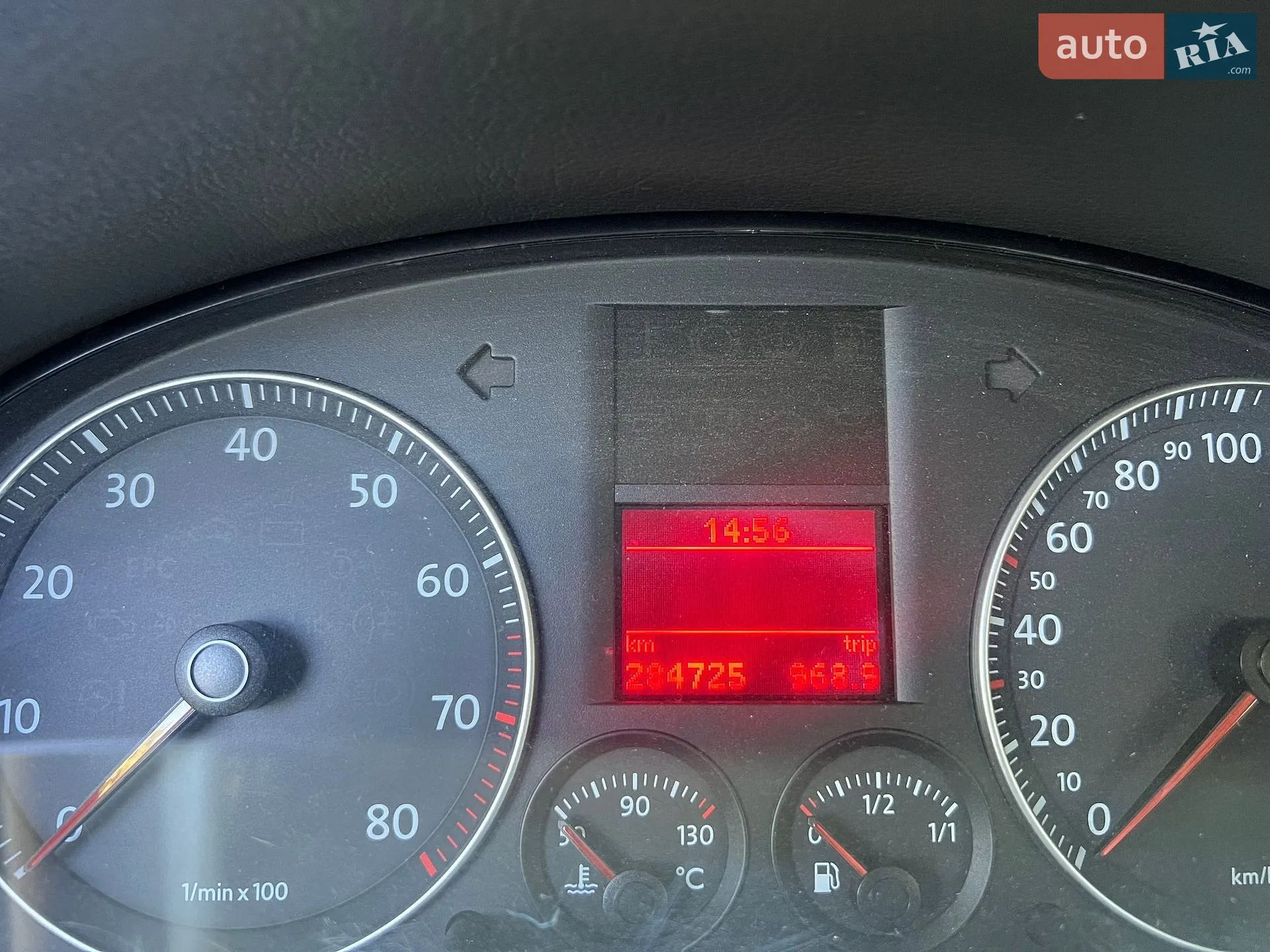 Volkswagen Touran, 2003