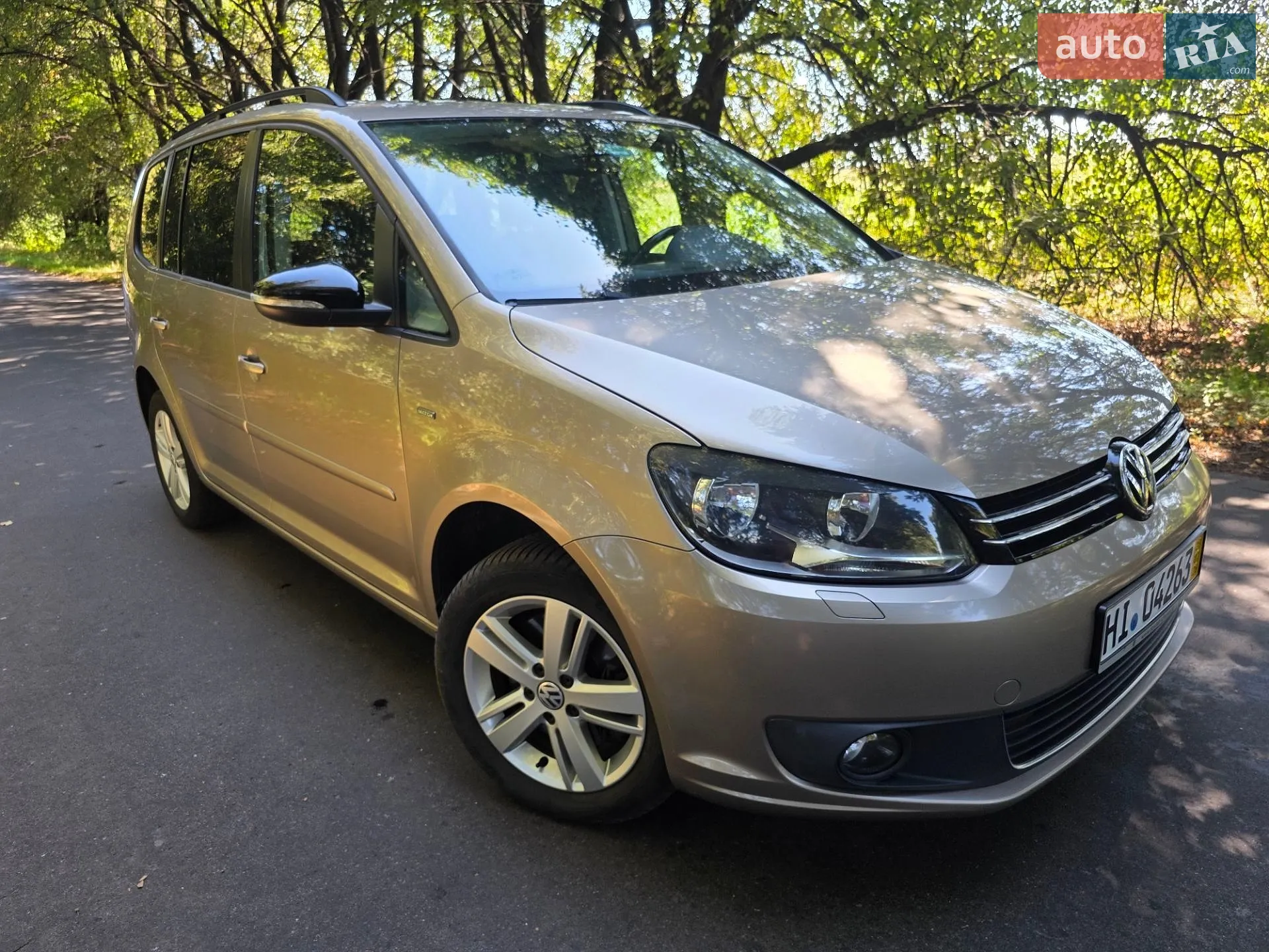 Volkswagen Touran, 2013