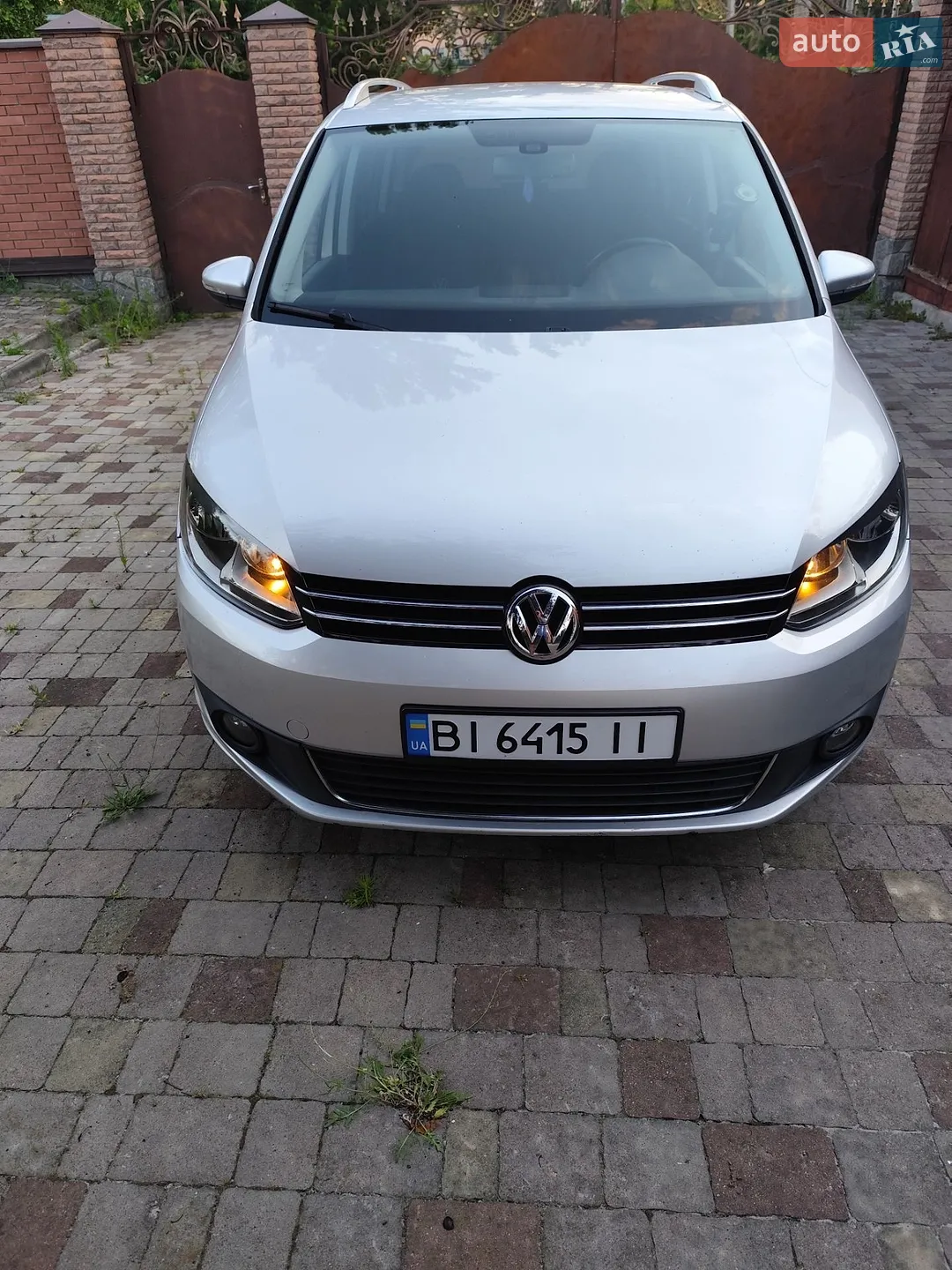 Volkswagen Touran, 2011