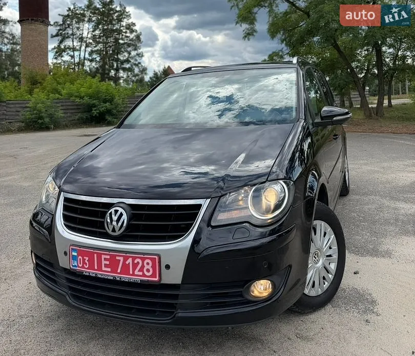 Volkswagen Touran, 2009