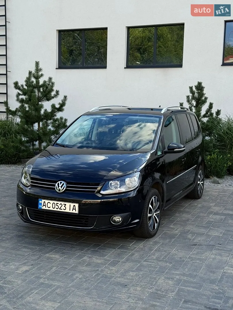 Volkswagen Touran, 2015