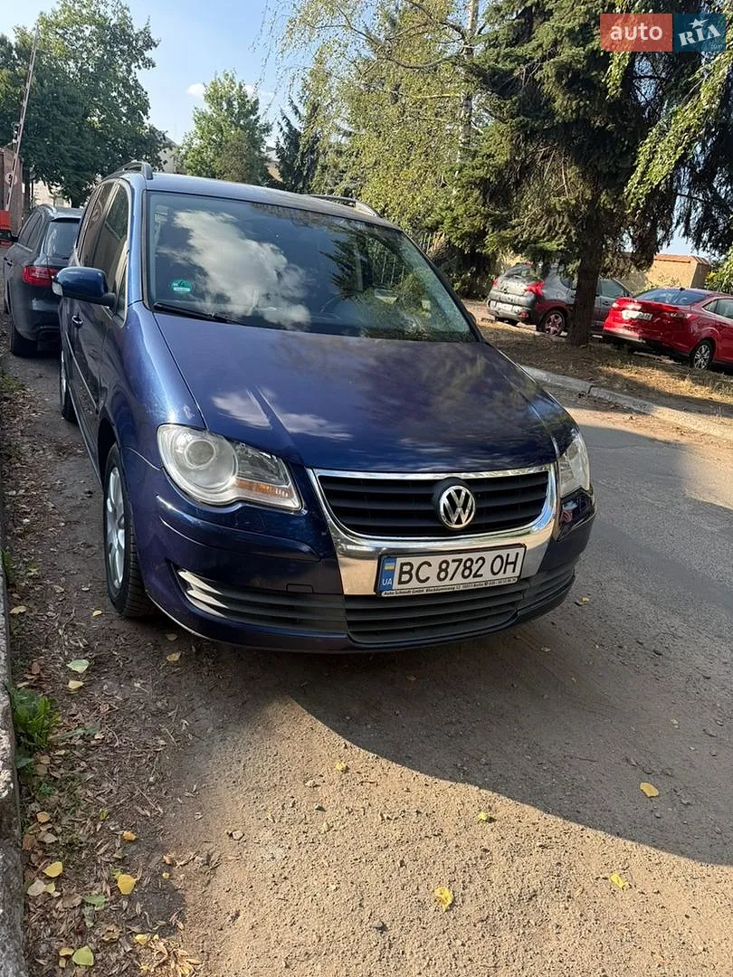 Volkswagen Touran, 2009