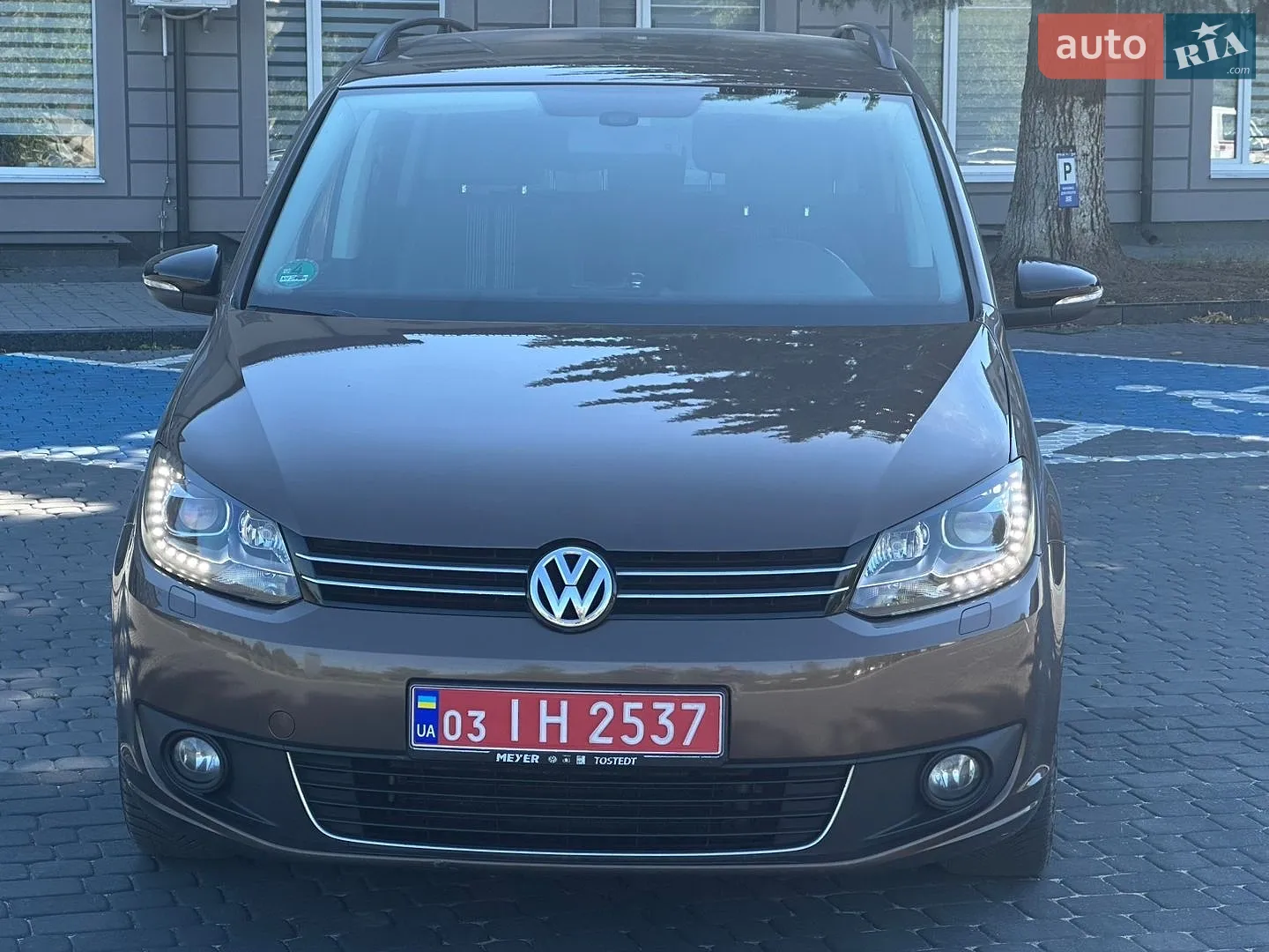 Volkswagen Touran, 2012