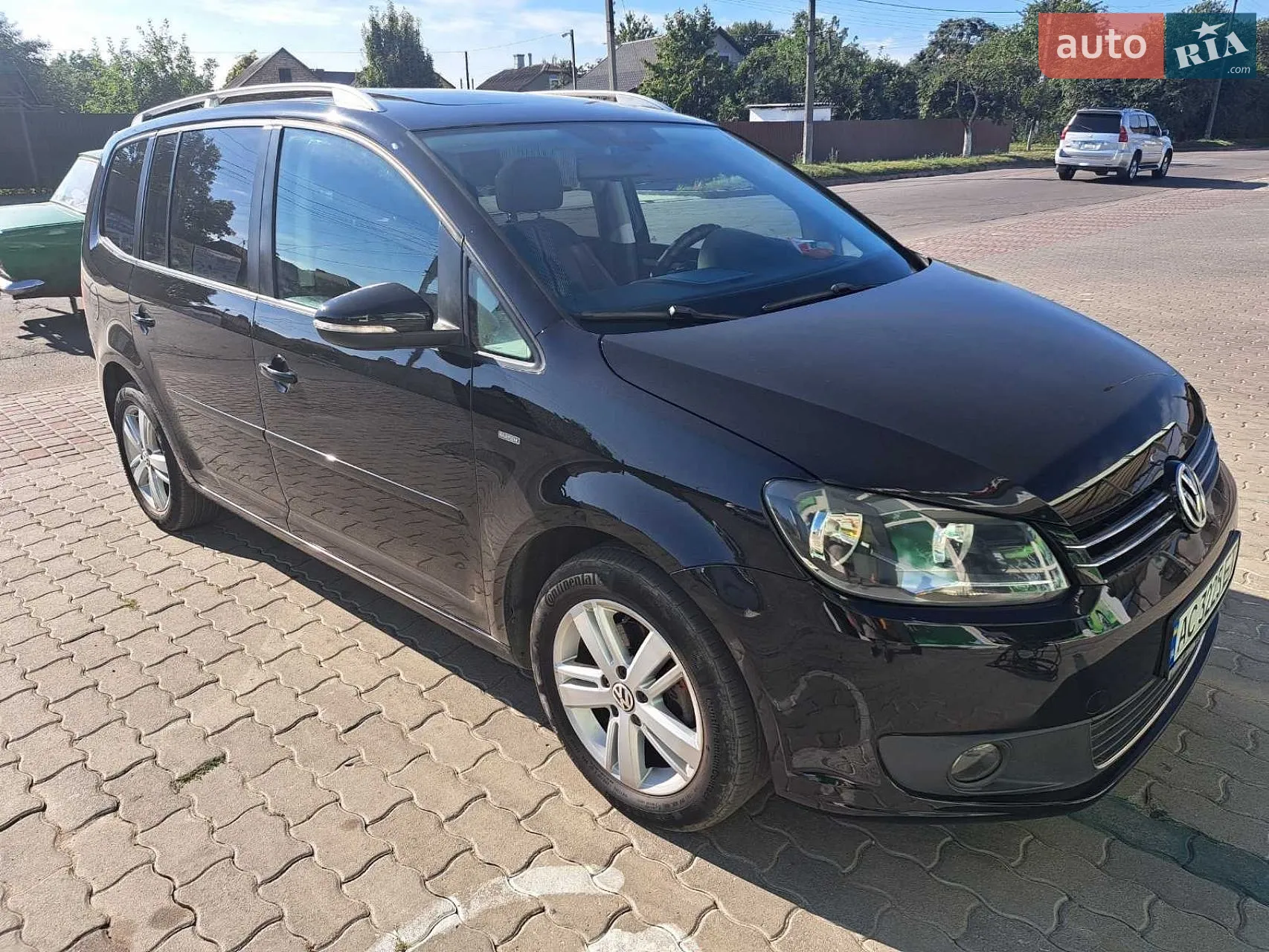 Volkswagen Touran, 2012