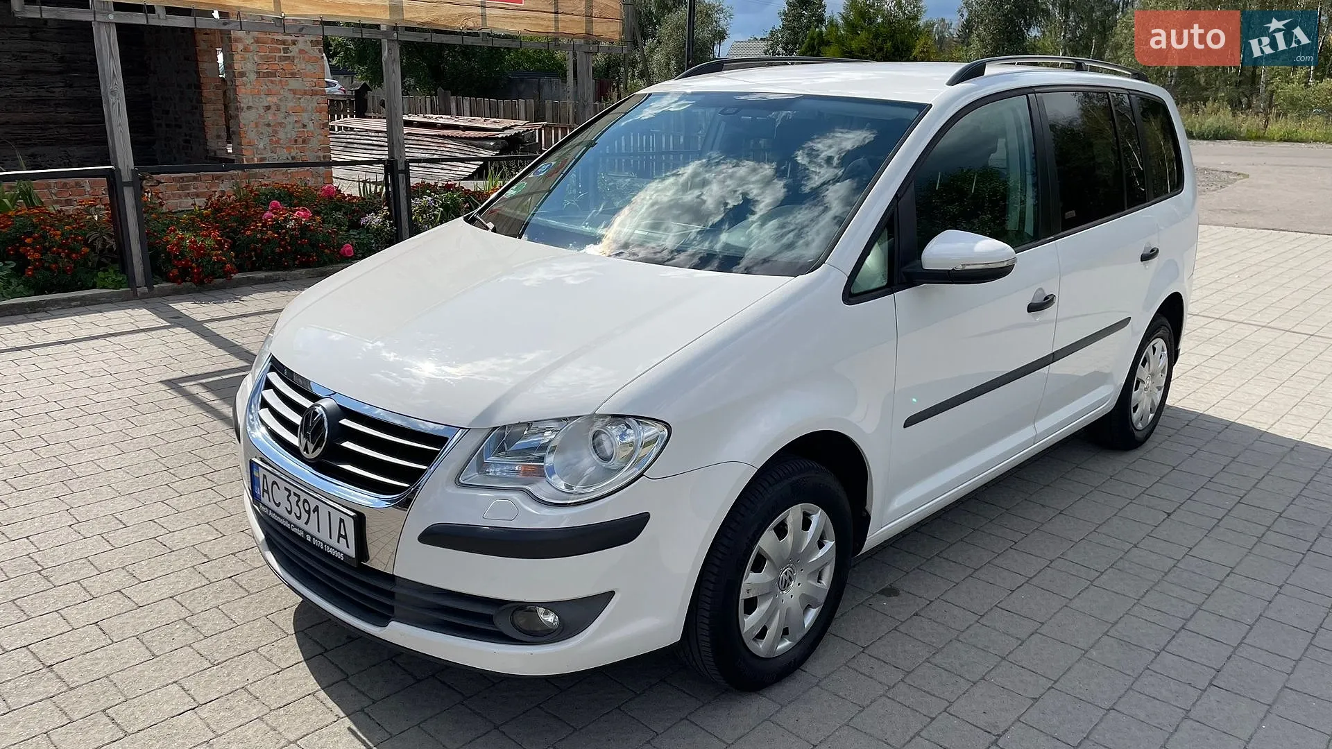 Volkswagen Touran, 2009