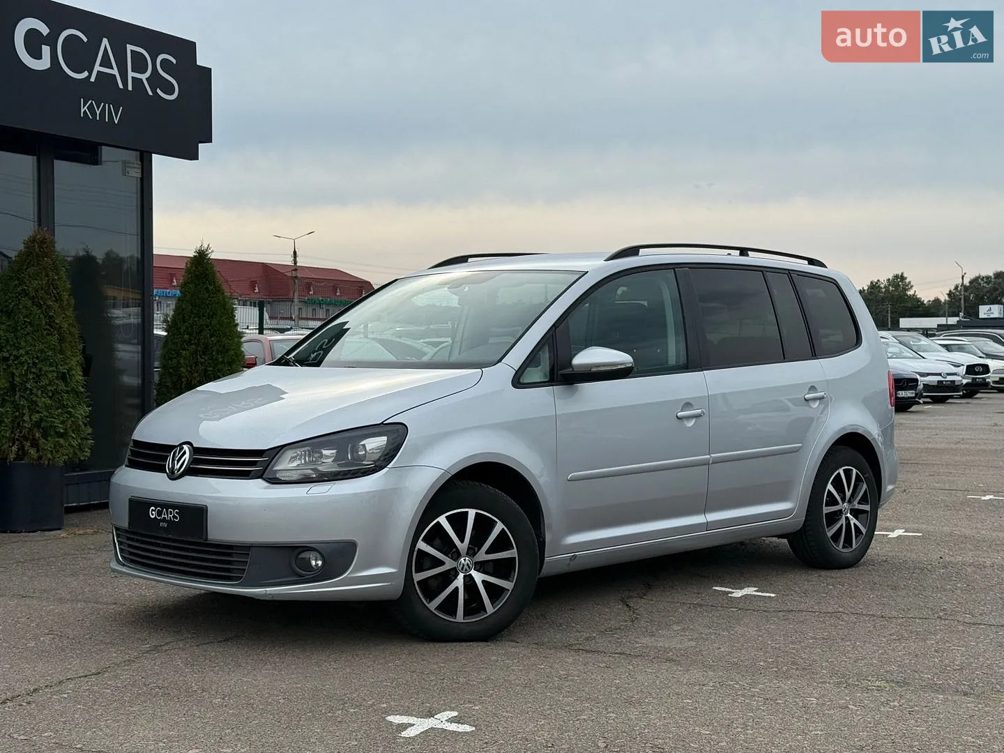 Volkswagen Touran, 2011