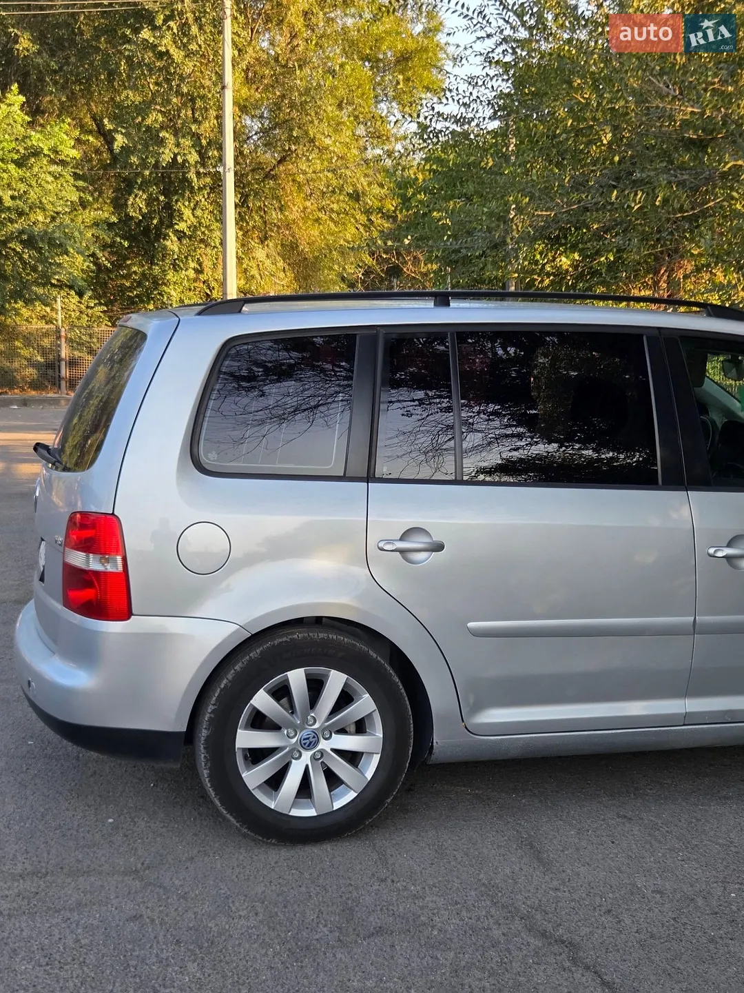 Volkswagen Touran, 2004