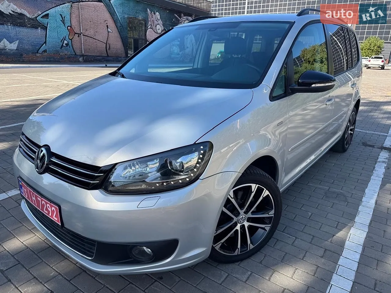 Volkswagen Touran, 2013
