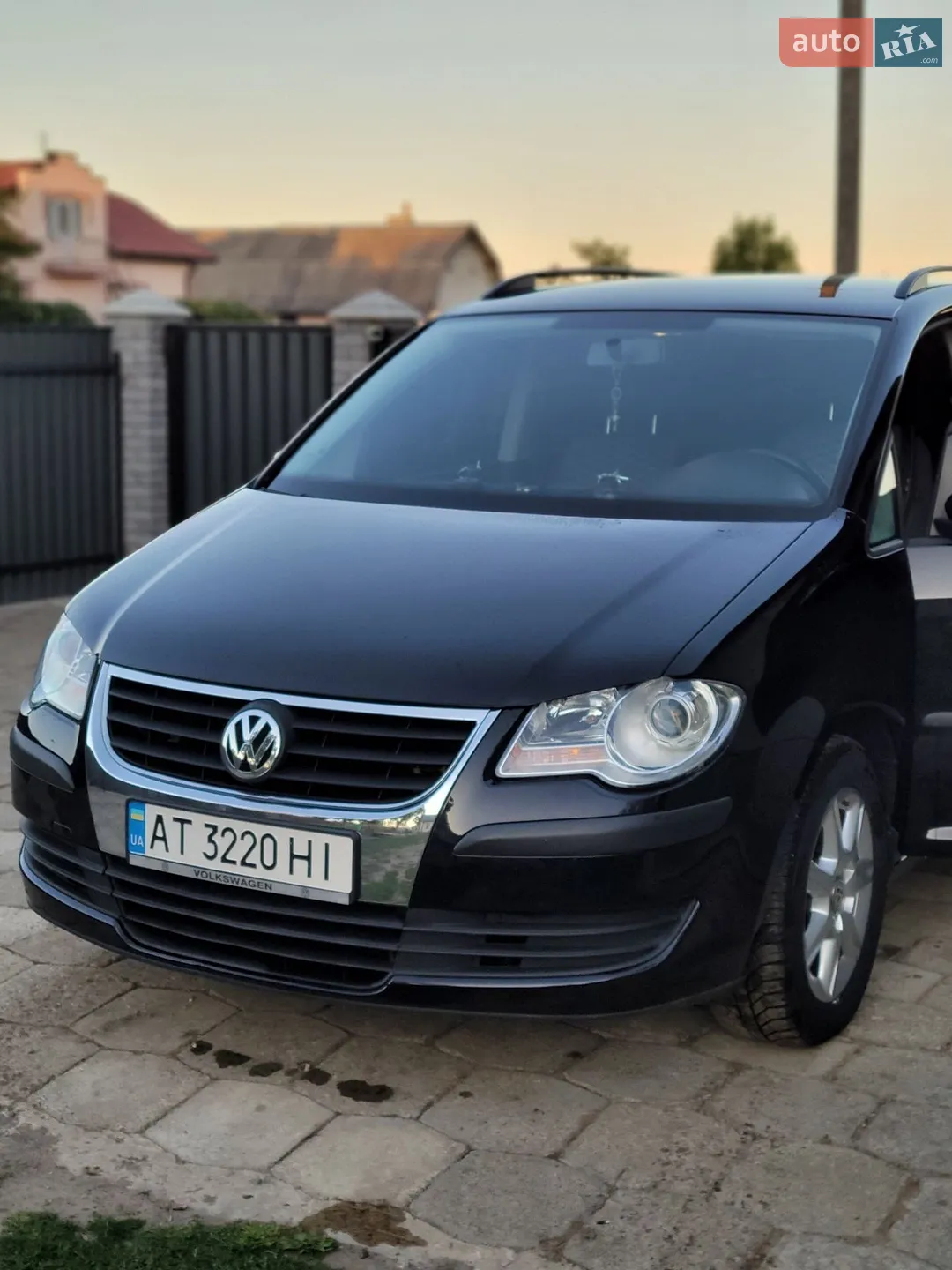 Volkswagen Touran, 2009