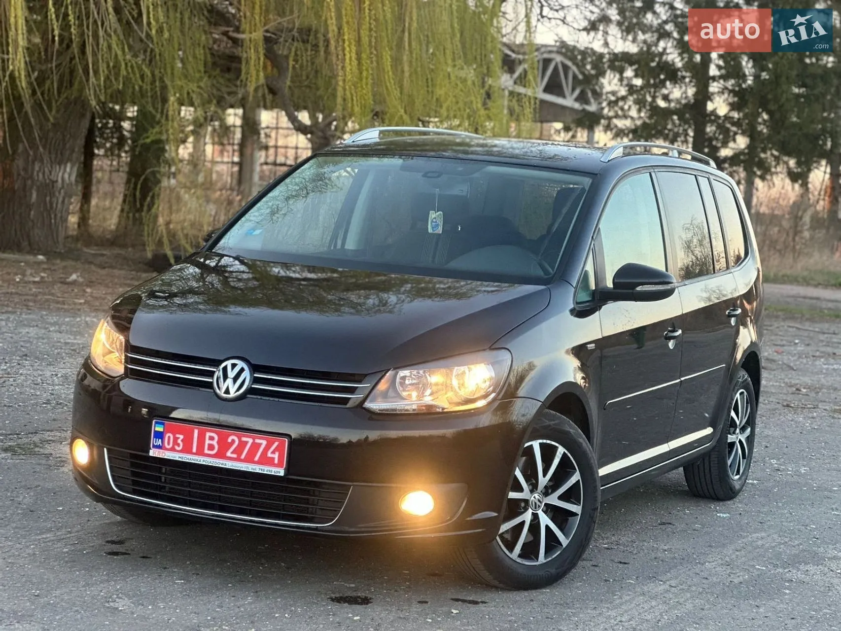 Volkswagen Touran, 2012