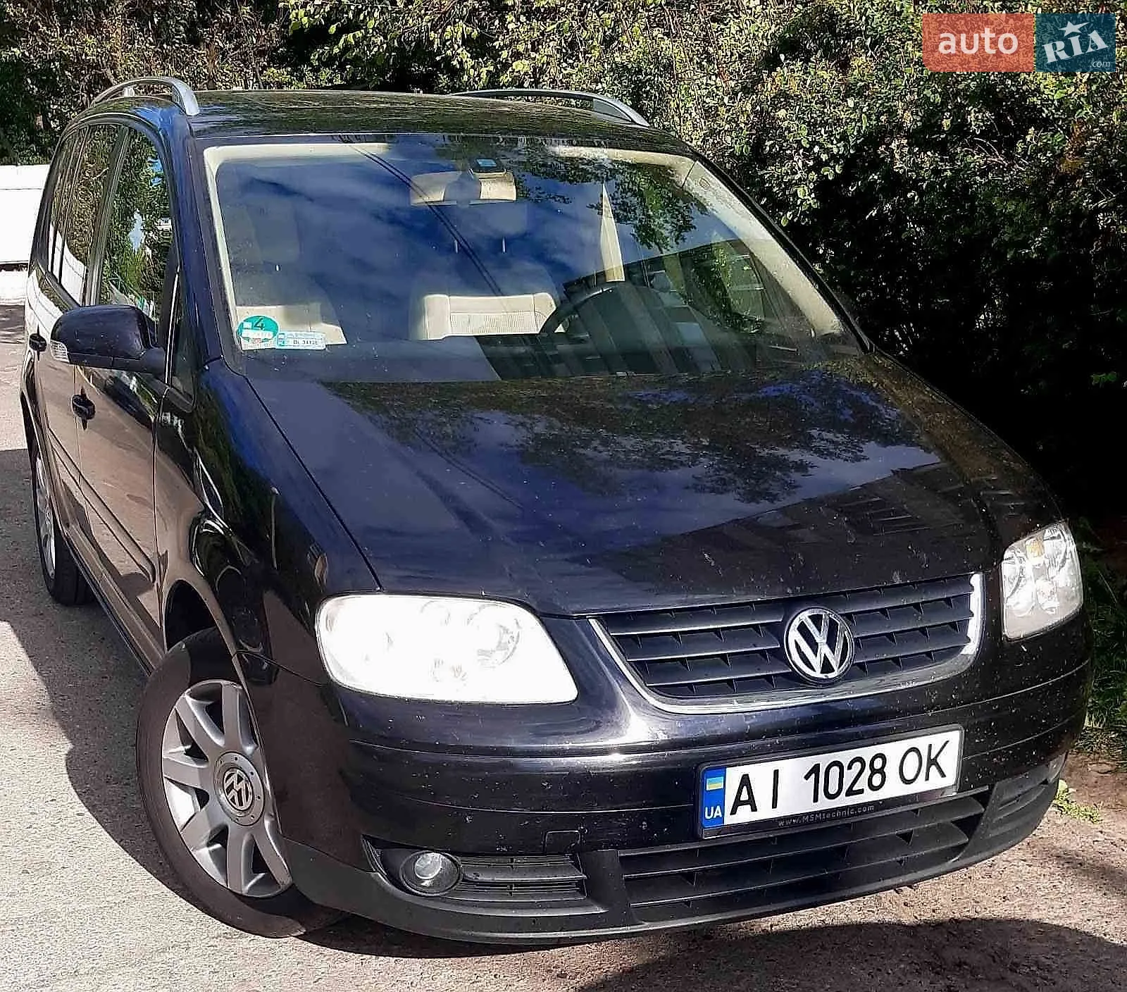 Volkswagen Touran, 2004