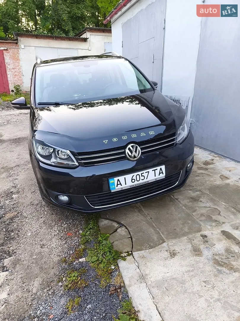 Volkswagen Touran, 2012