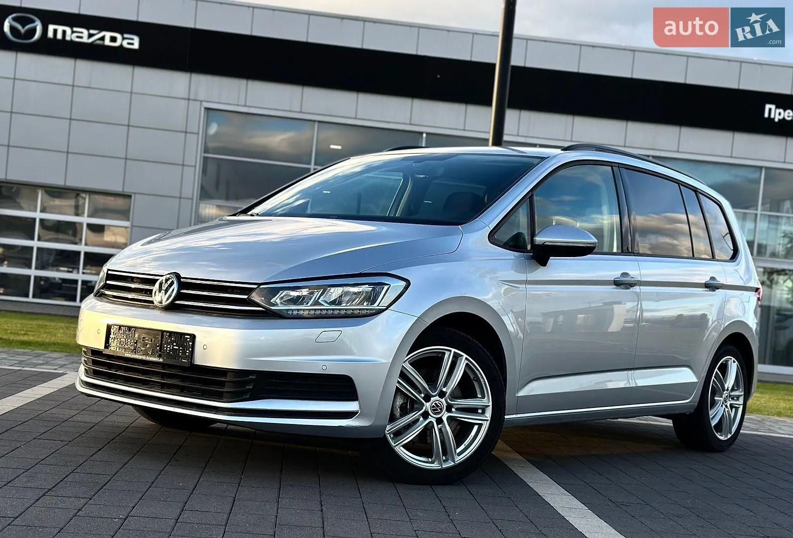 Volkswagen Touran, 2017