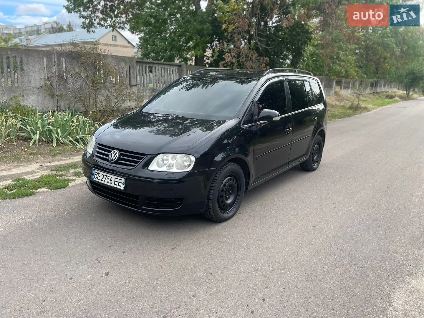 Volkswagen Touran, 2004