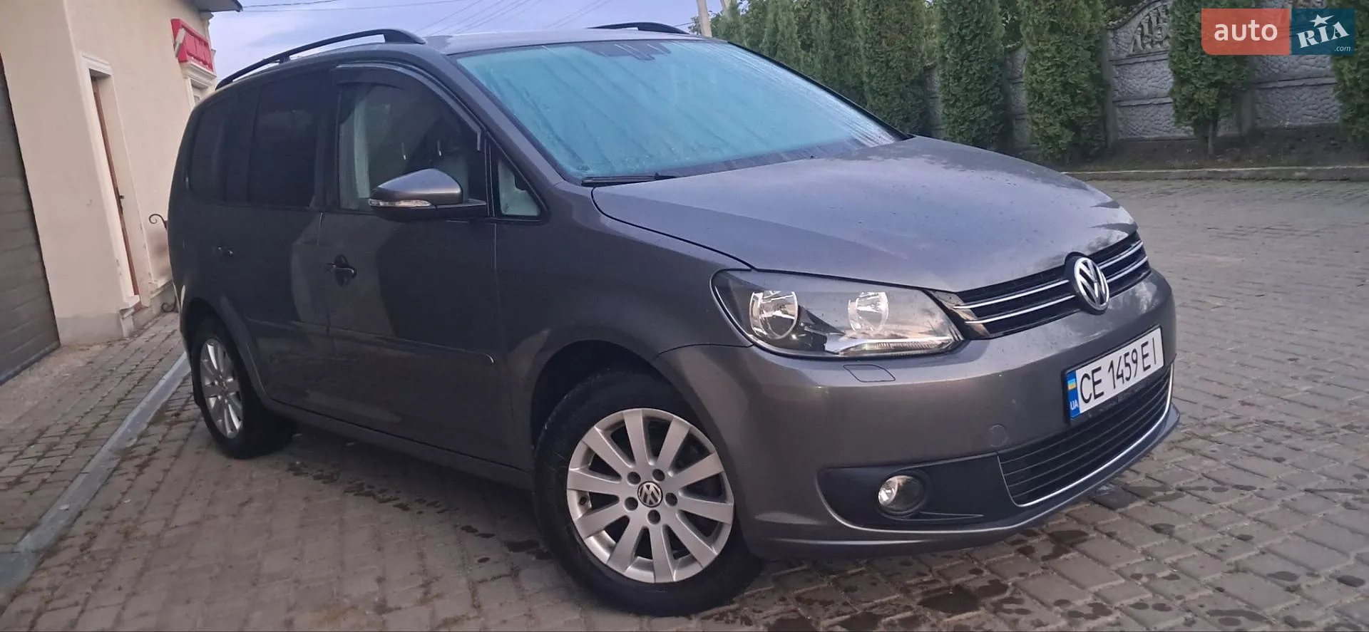 Volkswagen Touran, 2013