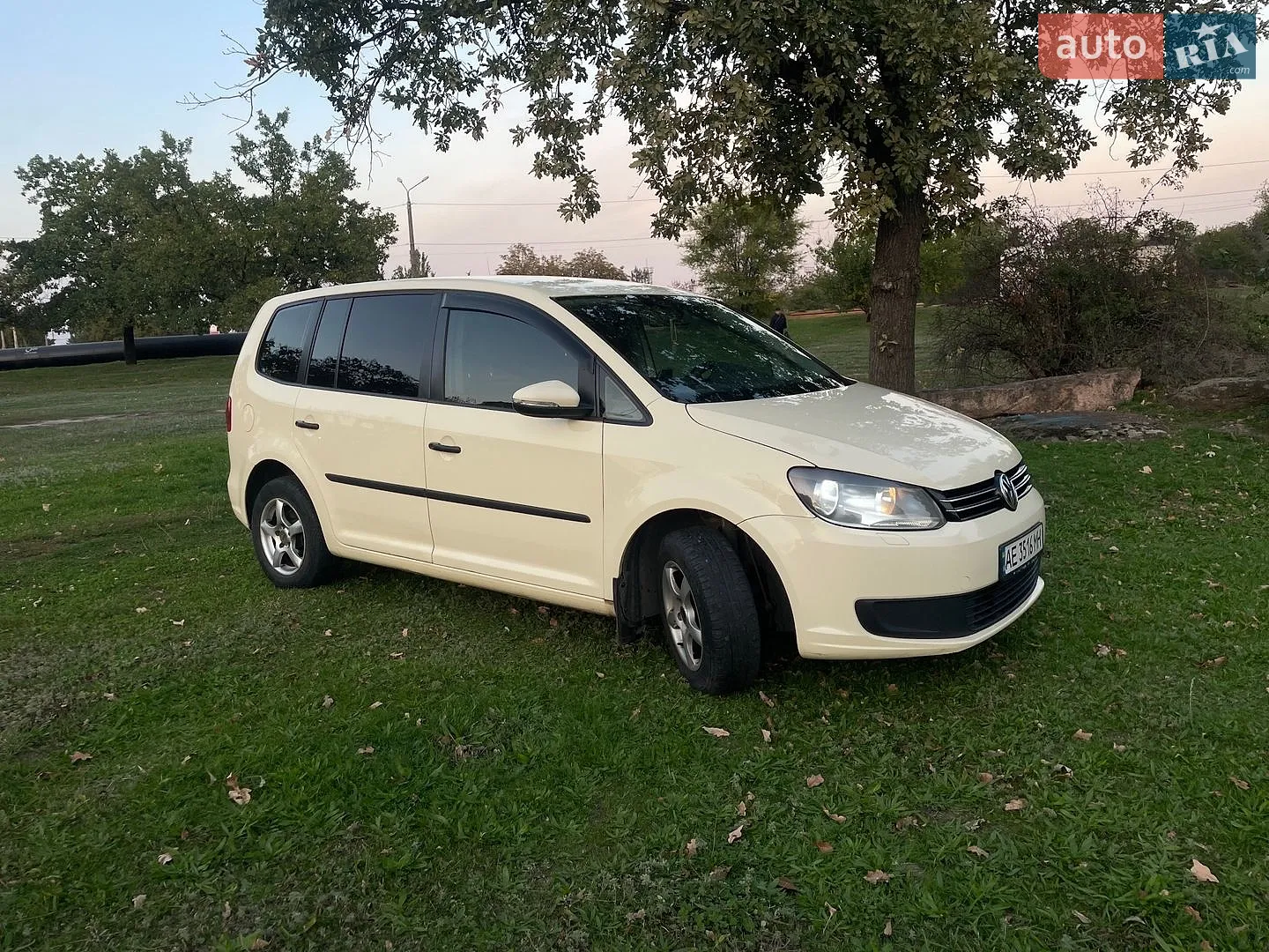 Volkswagen Touran, 2015