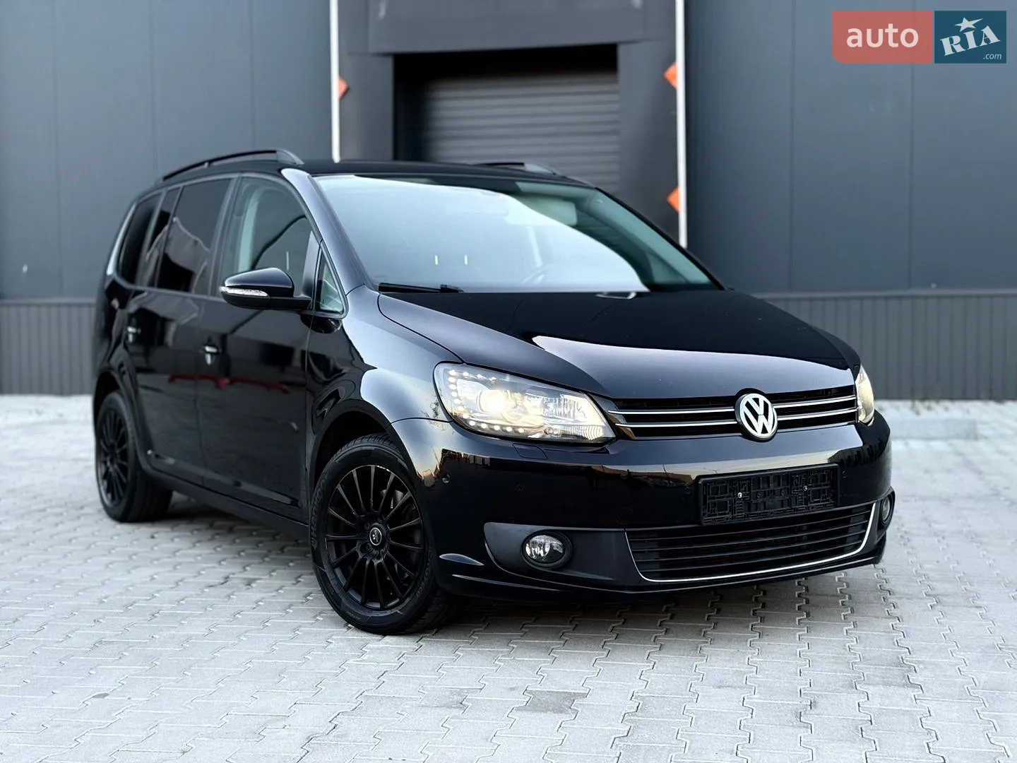 Volkswagen Touran, 2011
