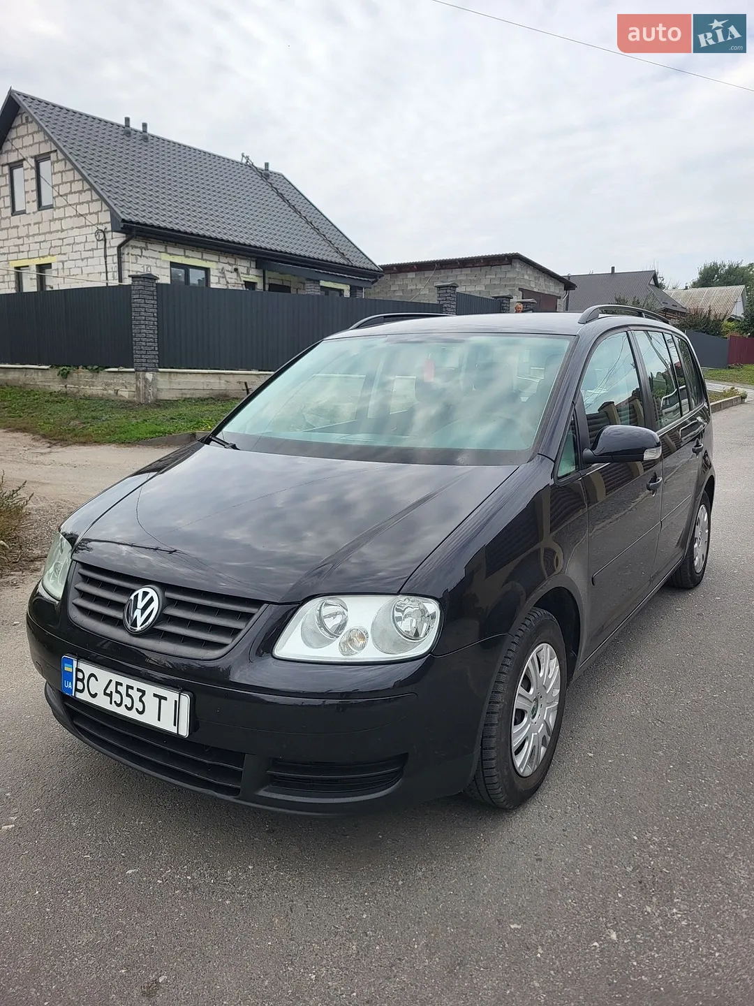Volkswagen Touran, 2005
