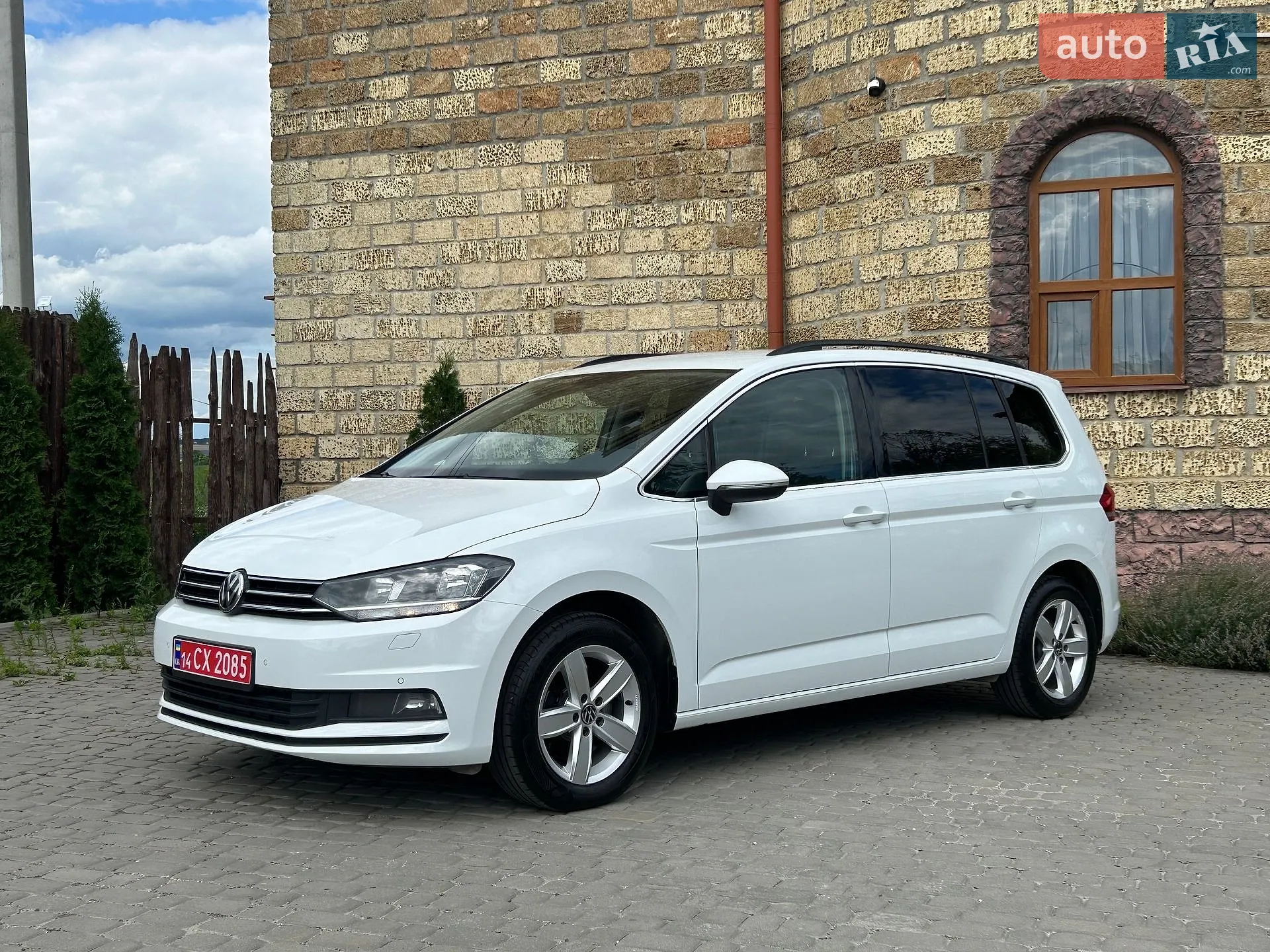 Volkswagen Touran, 2020