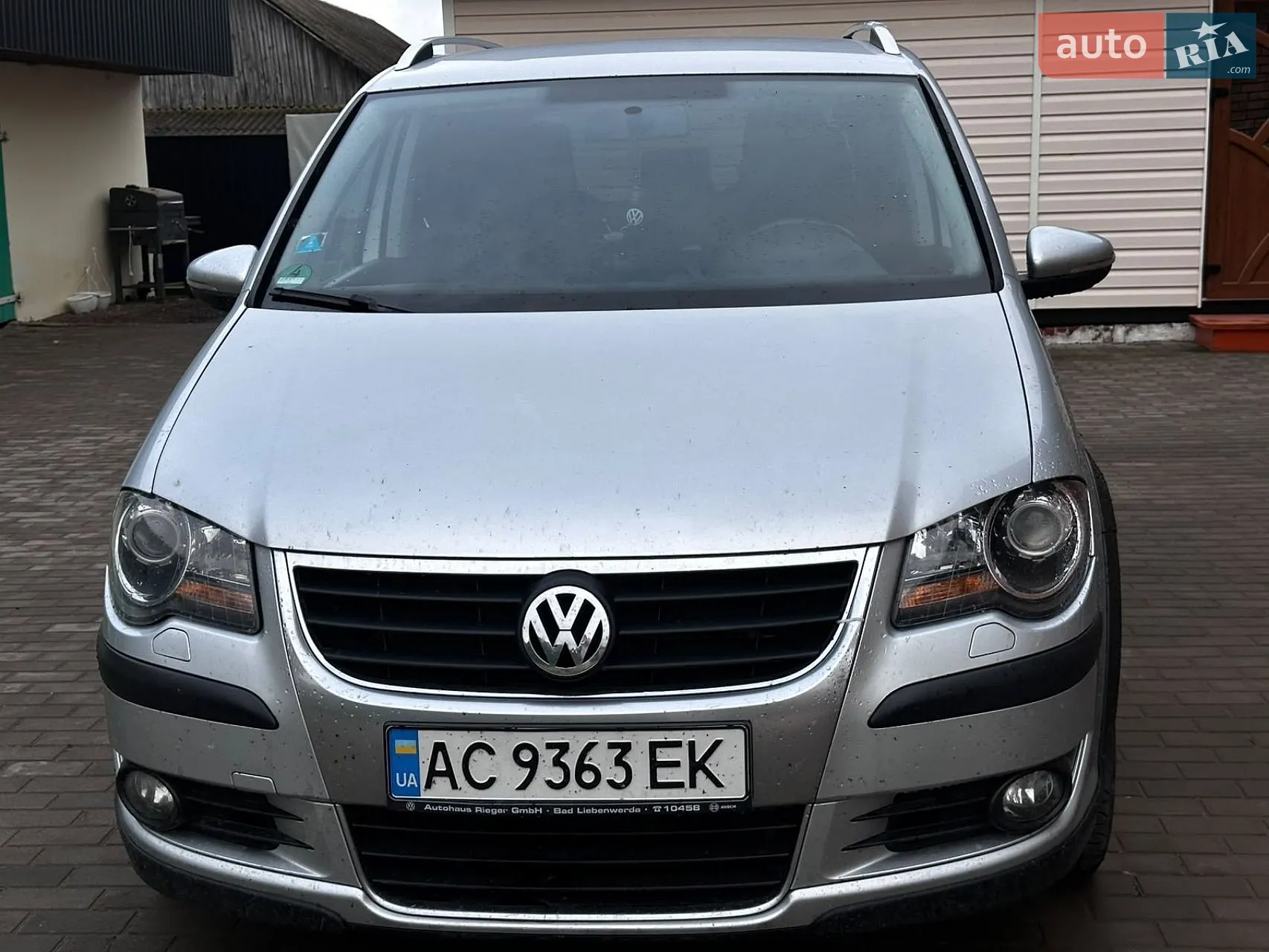 Volkswagen Touran, 2010