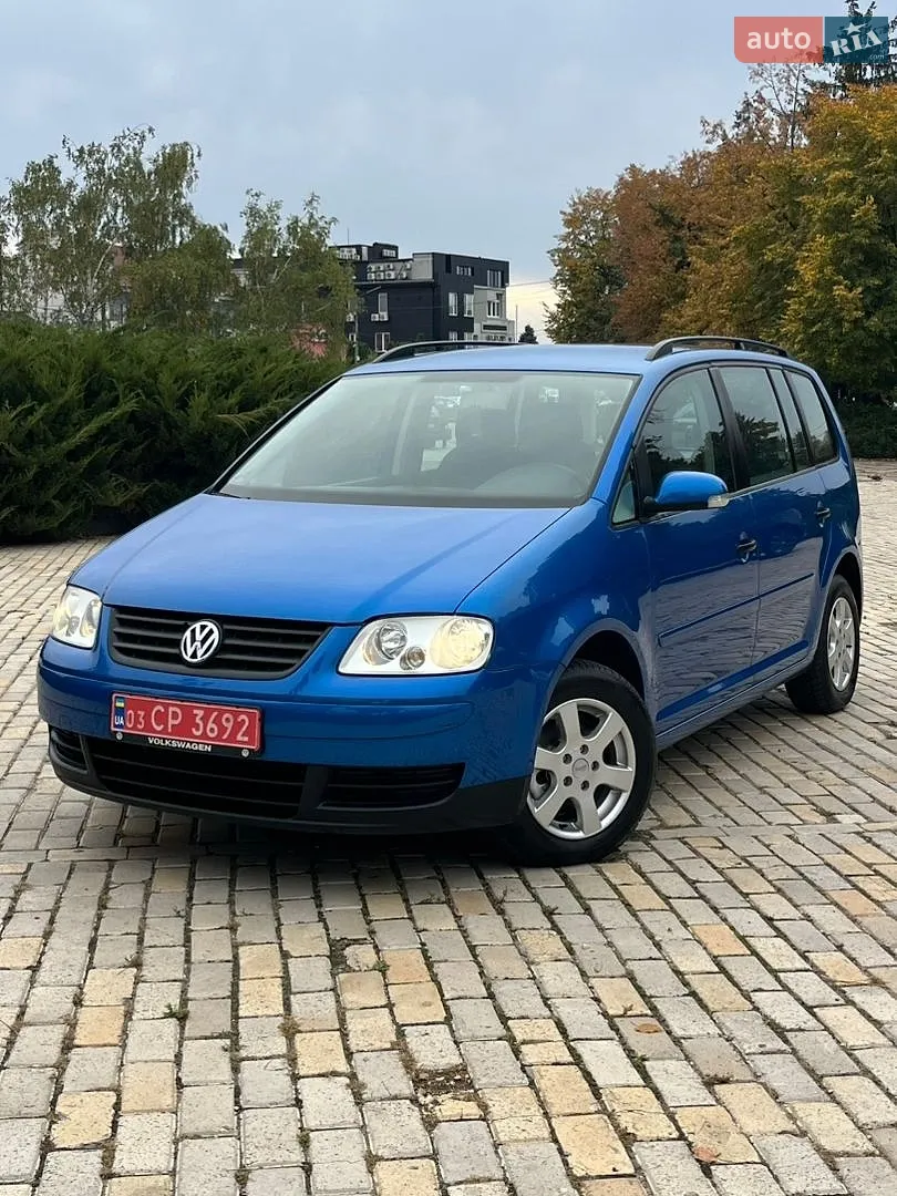 Volkswagen Touran, 2005