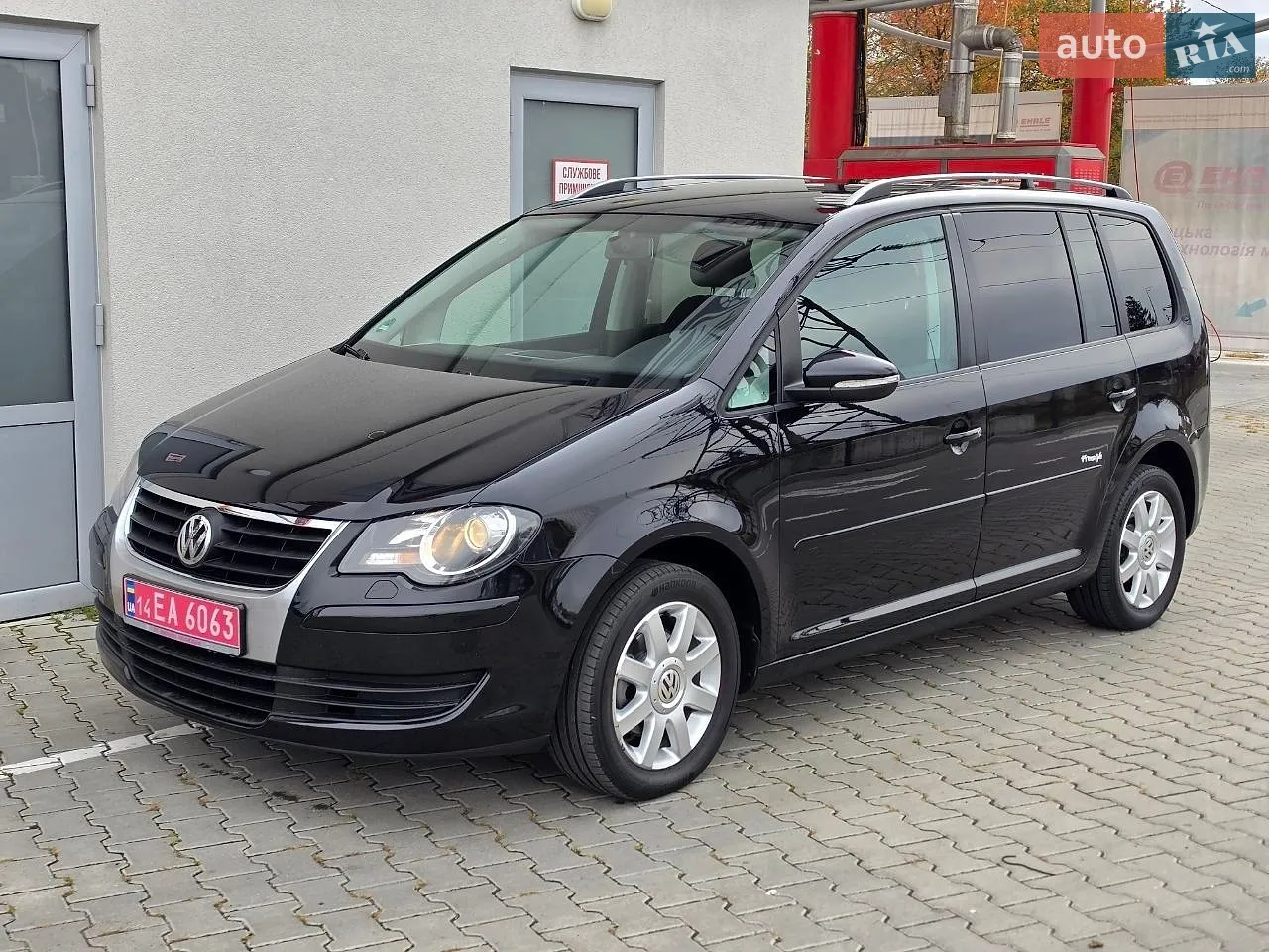 Volkswagen Touran, 2010