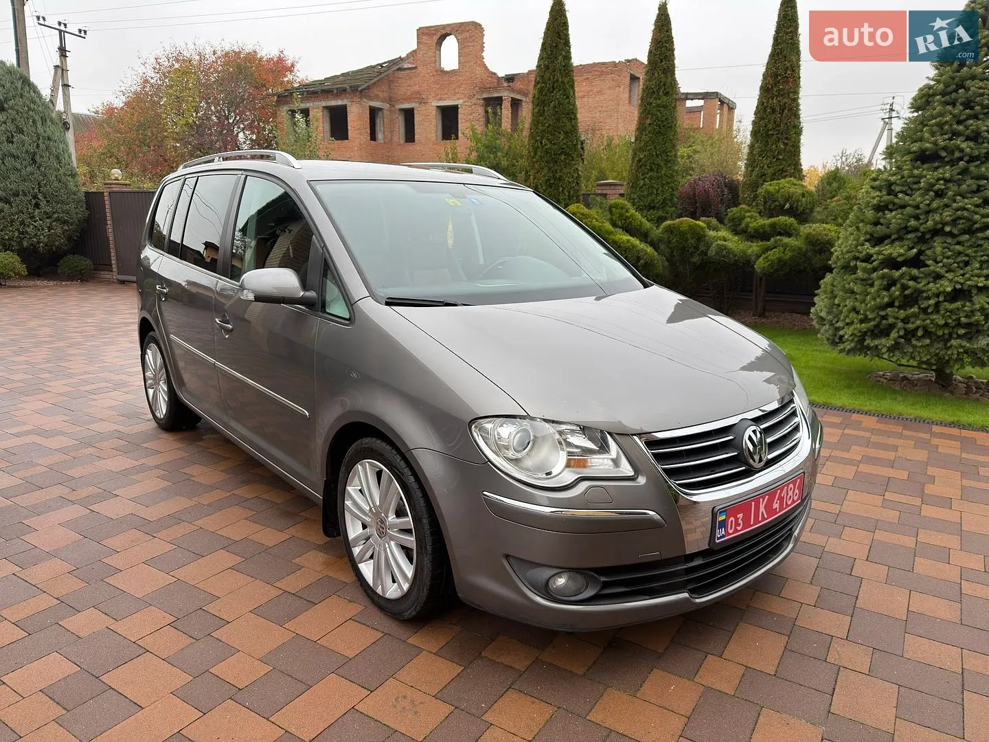 Volkswagen Touran, 2009
