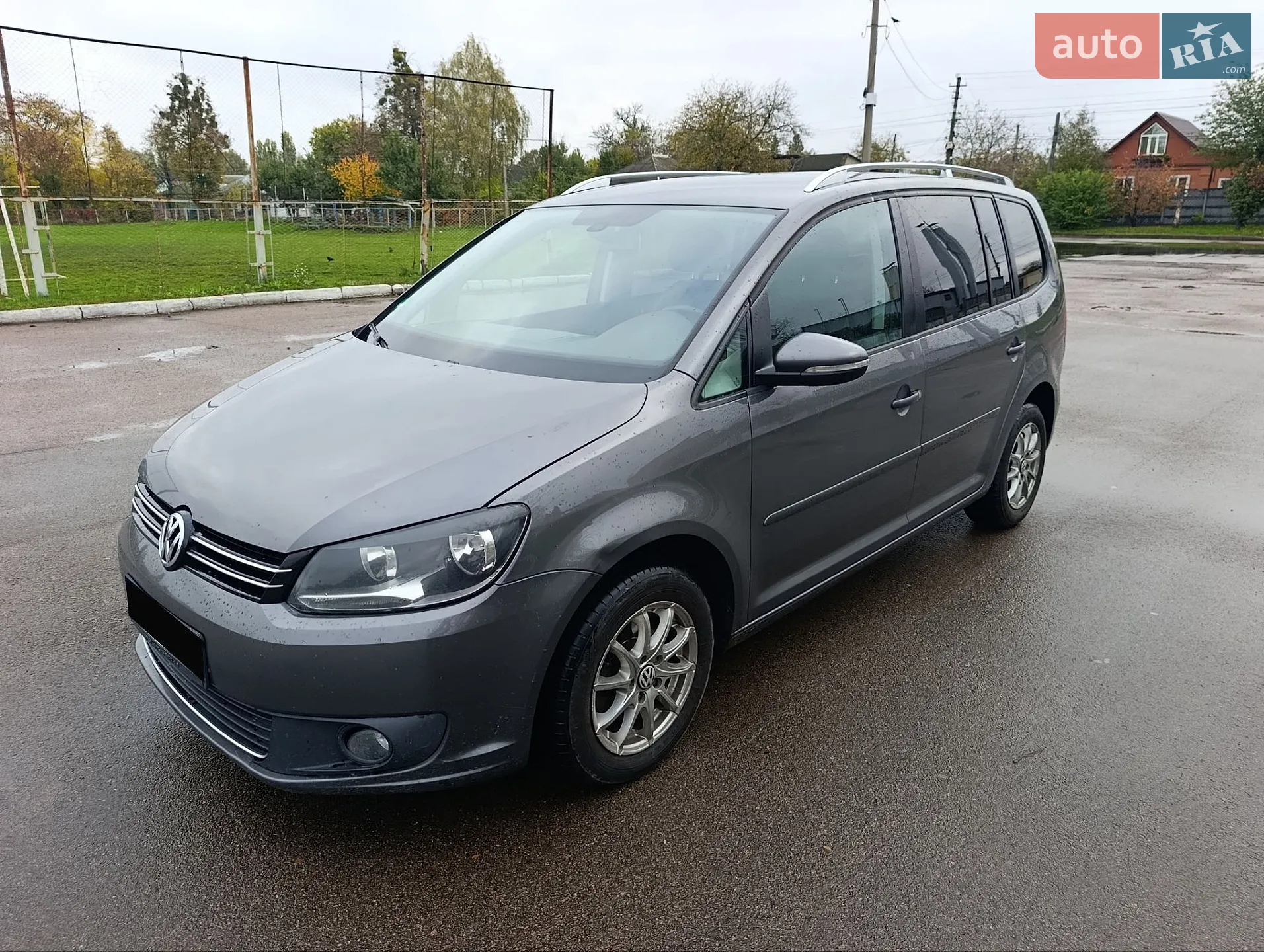 Volkswagen Touran, 2013