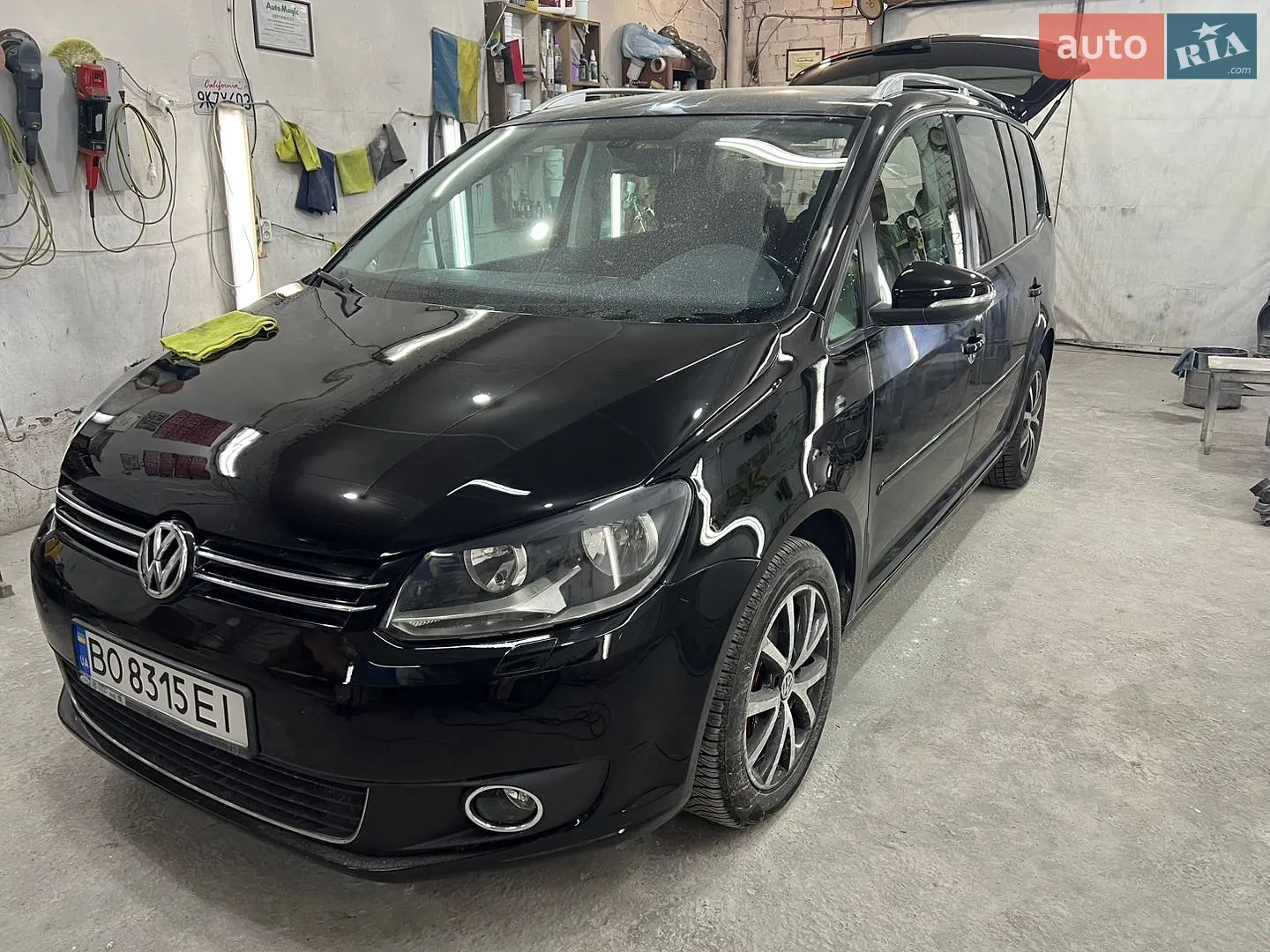 Volkswagen Touran, 2012