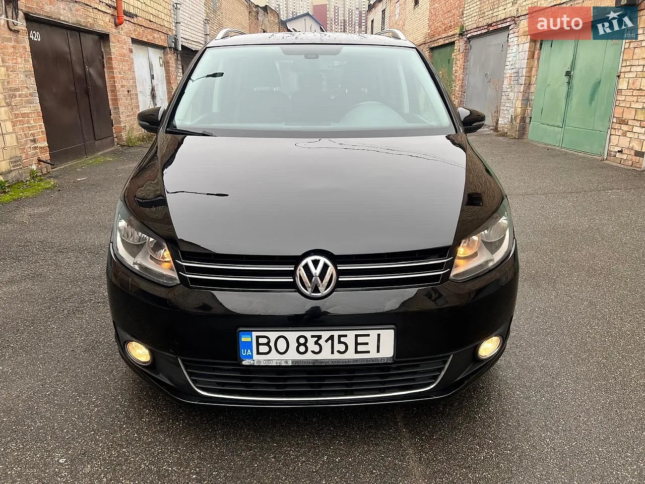 Volkswagen Touran, 2012