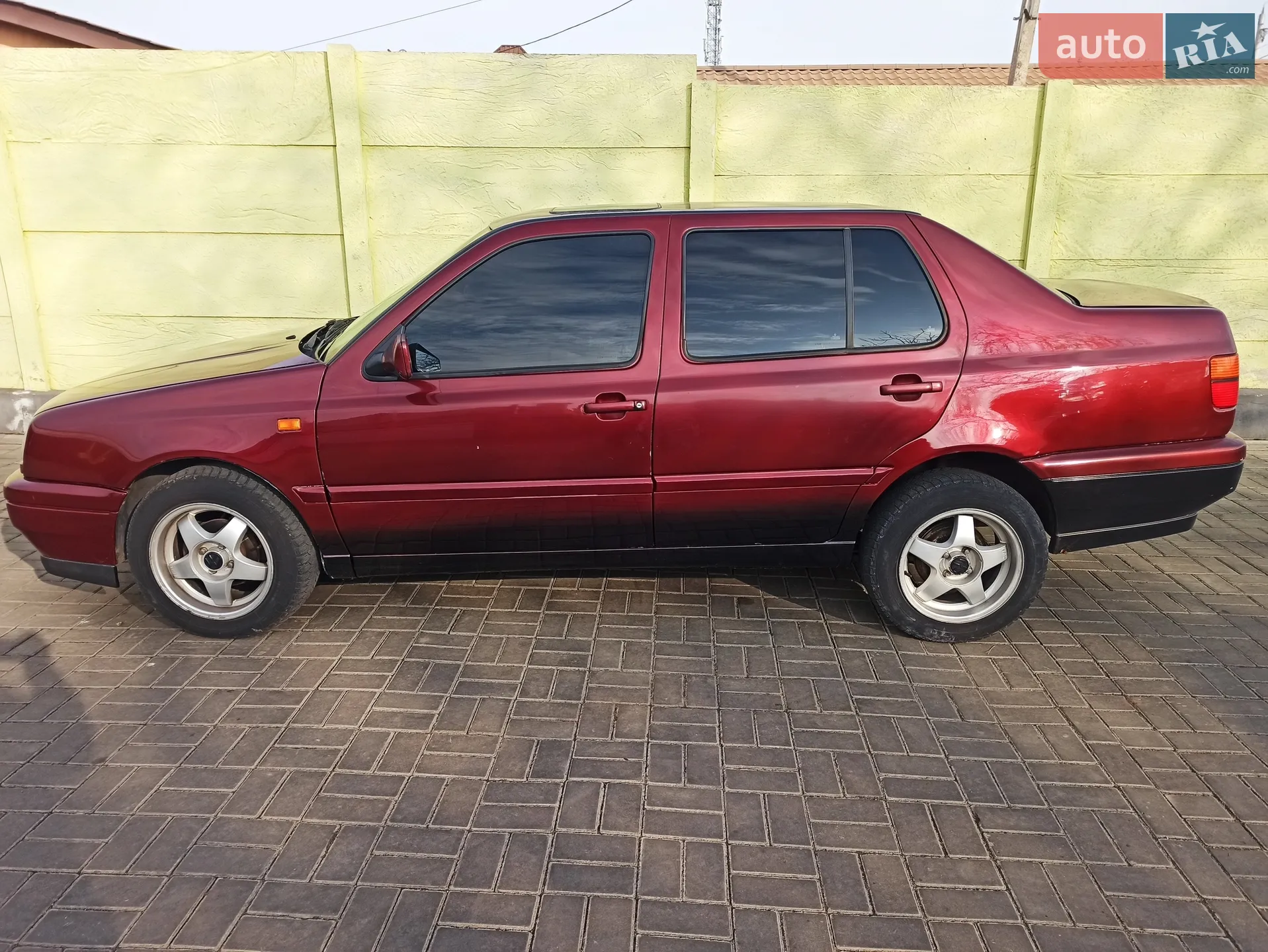 Volkswagen Vento, 1992