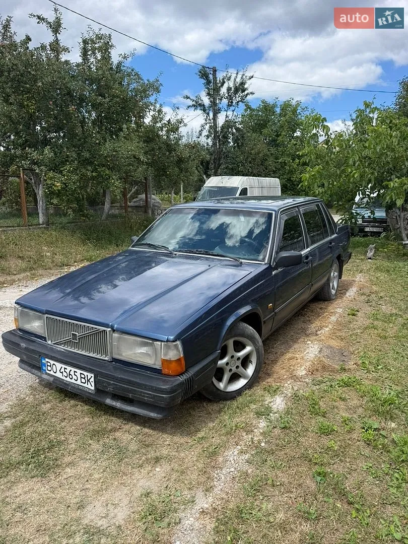 Volvo 740, 1988