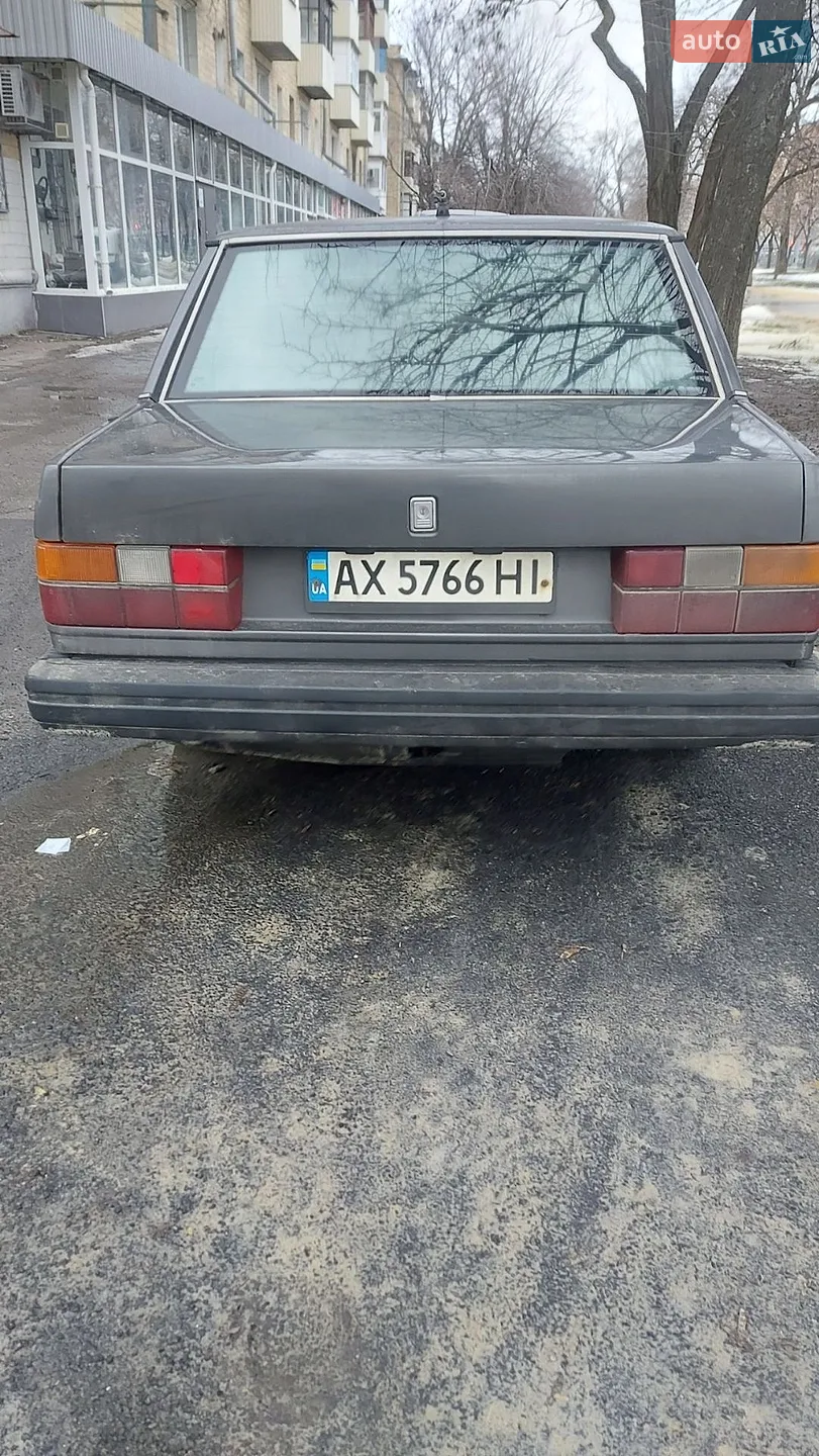 Volvo 740, 1986