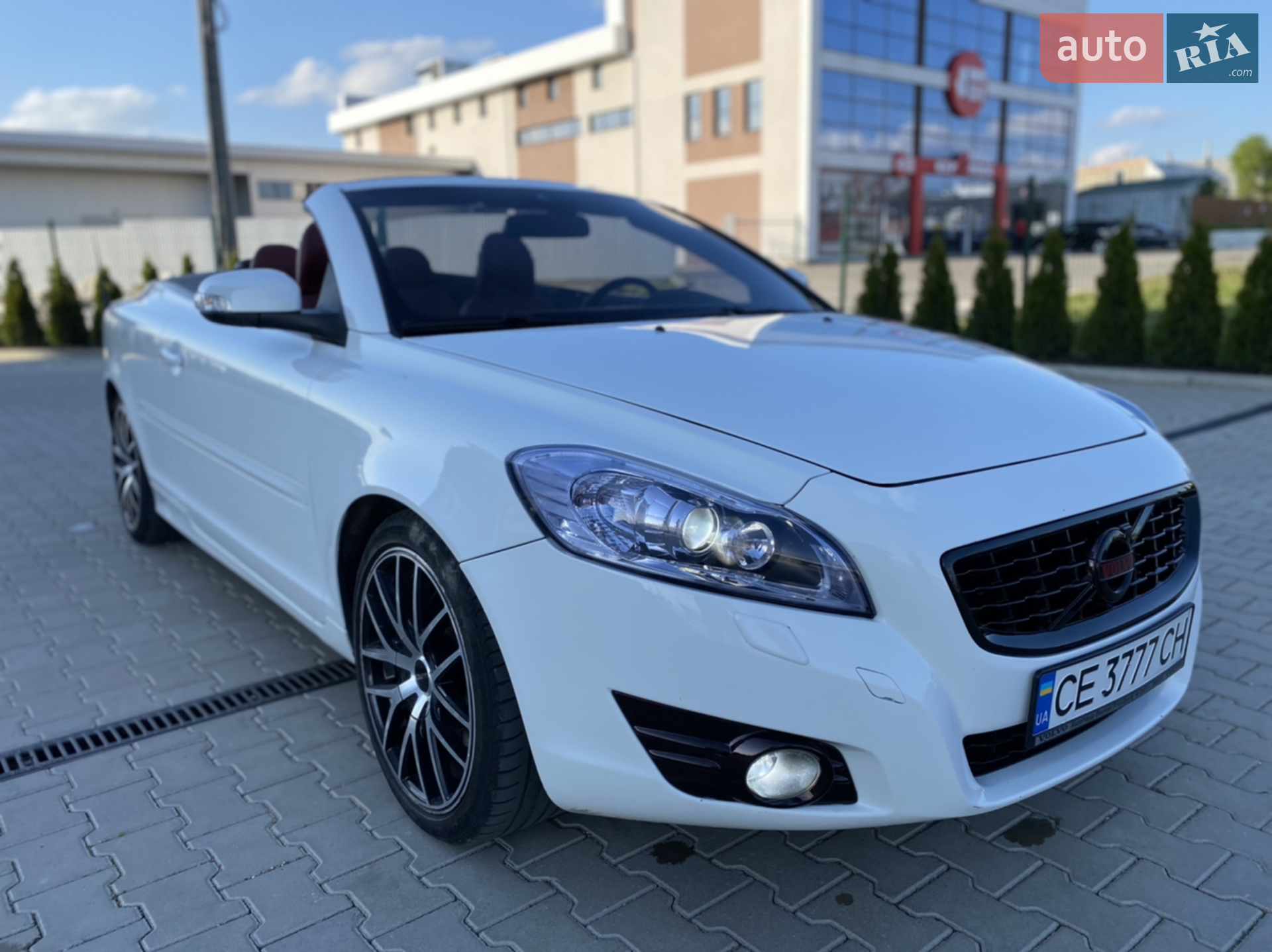 Volvo C70, 2011