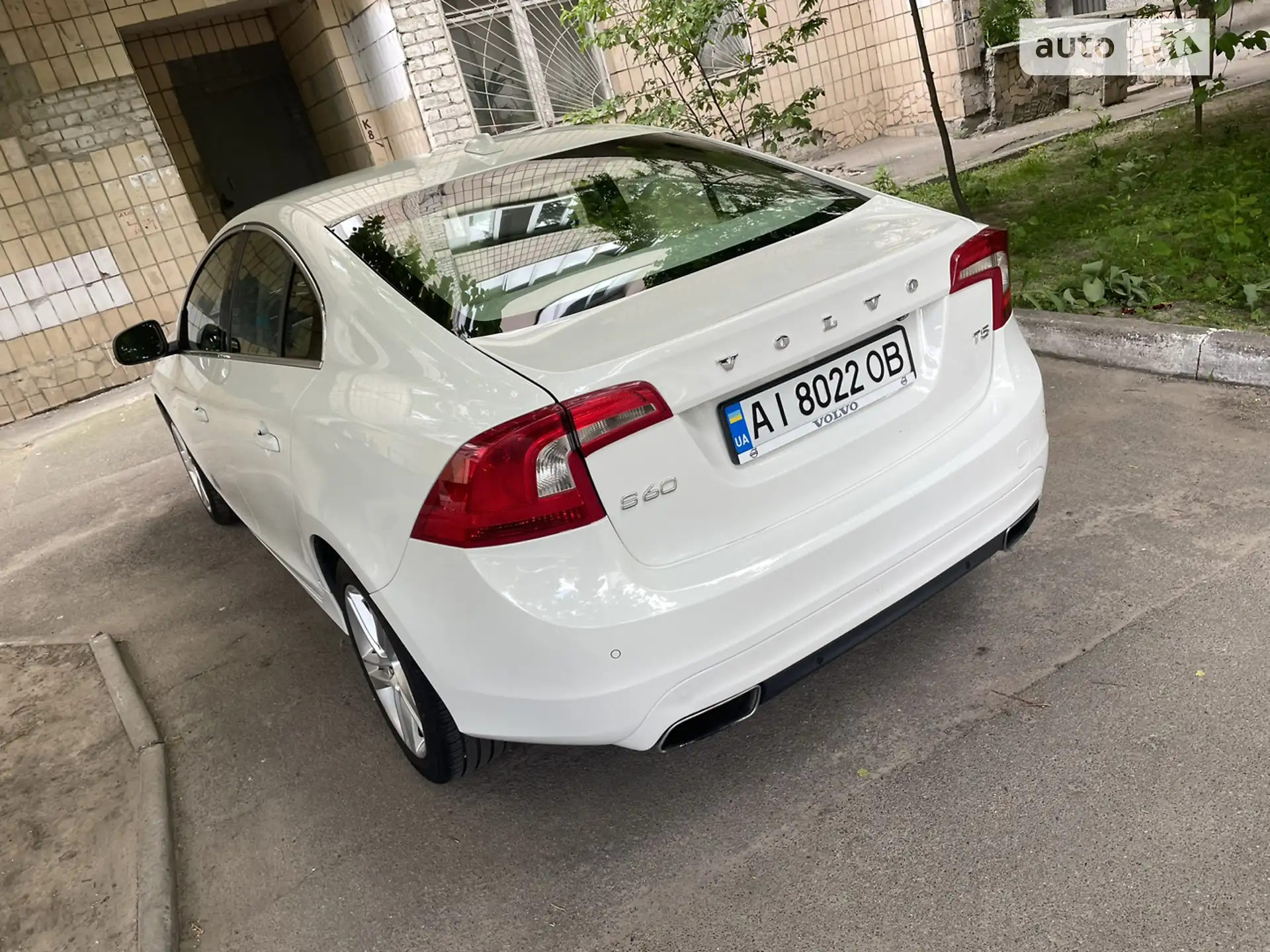 Volvo S60, 2014