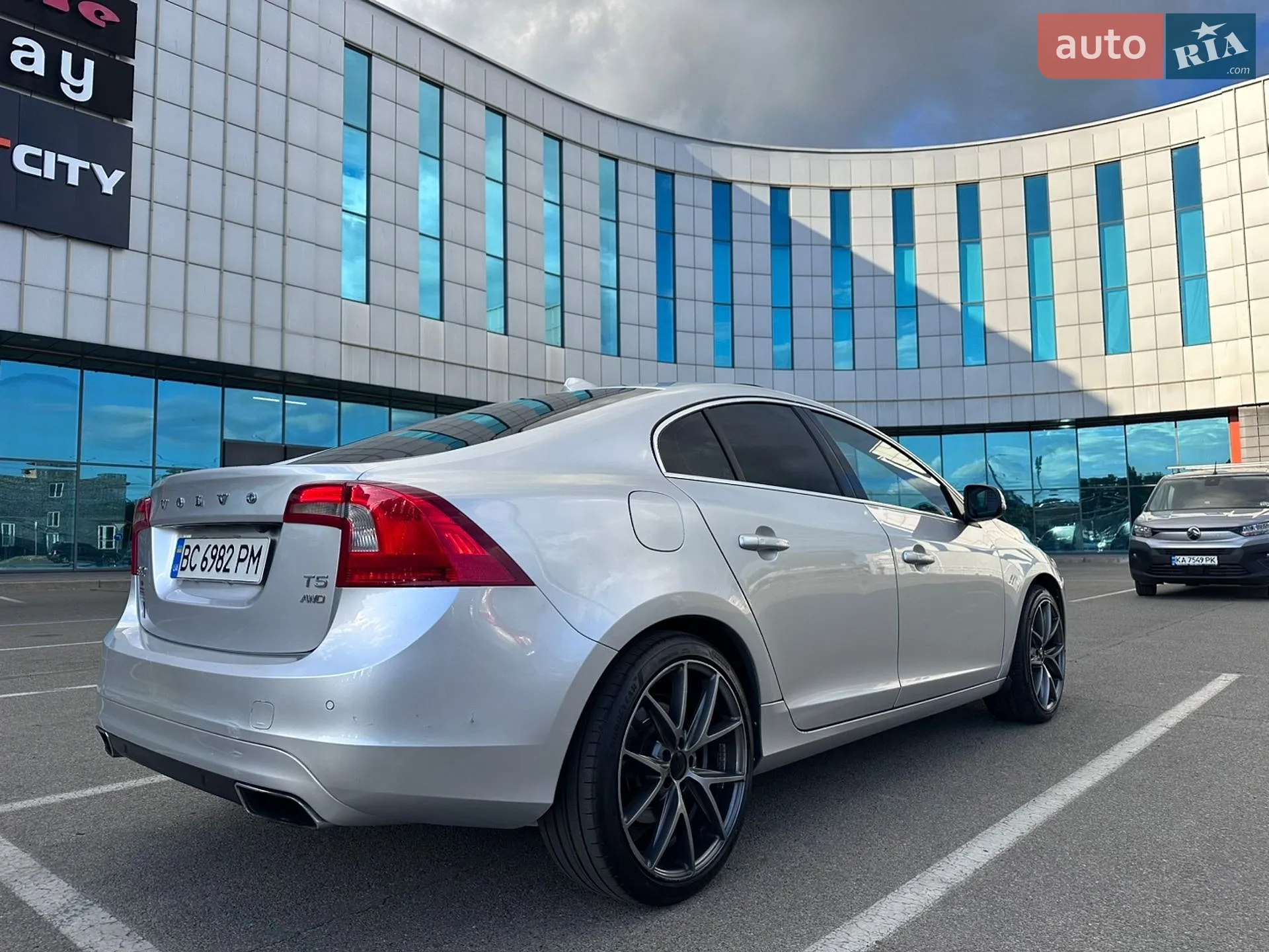 Volvo S60, 2014